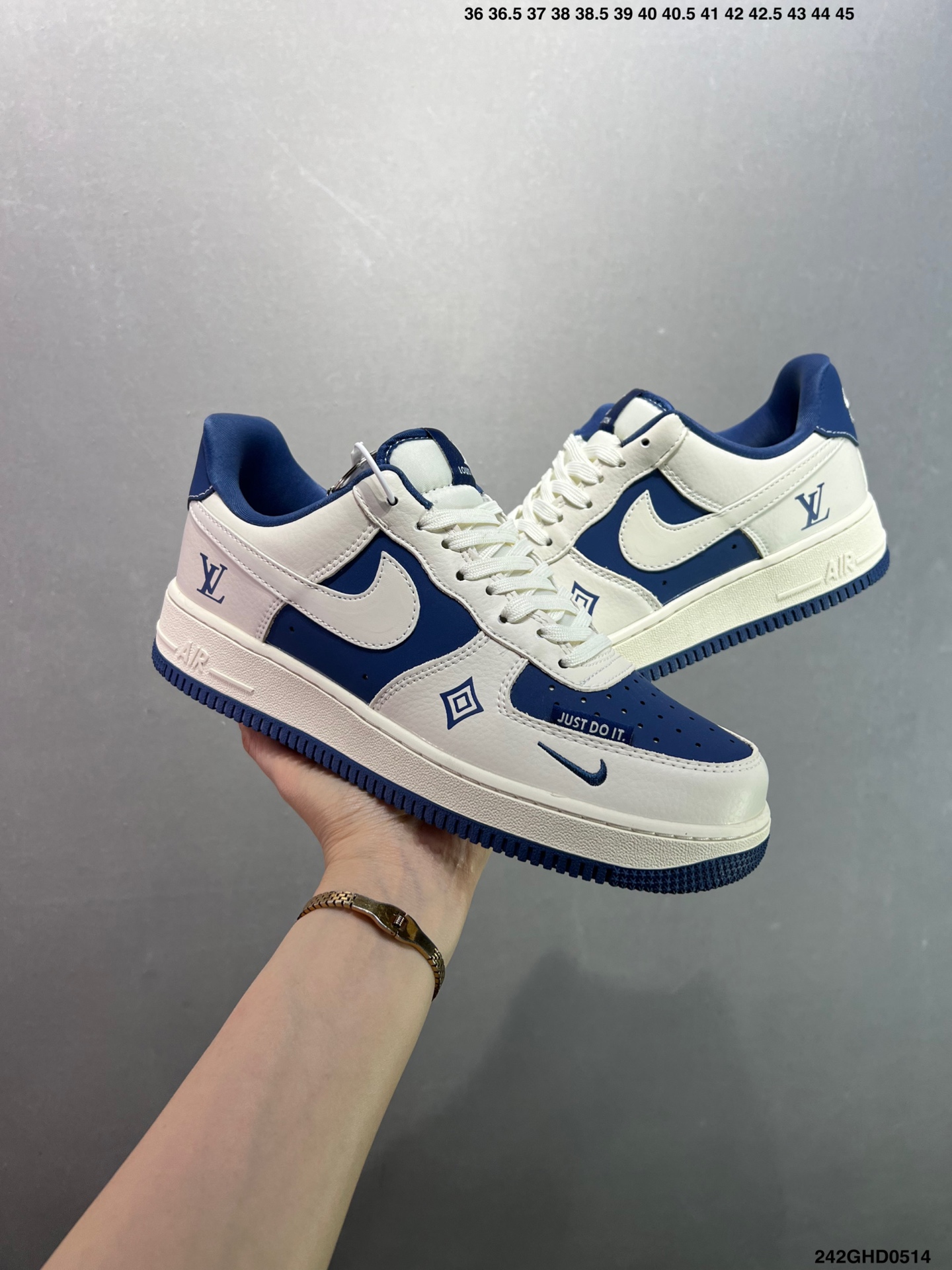 Air Force 1 Low Top Sneakers - Limited Edition Designer Collaboration 9 i1747150757038 326 0 7