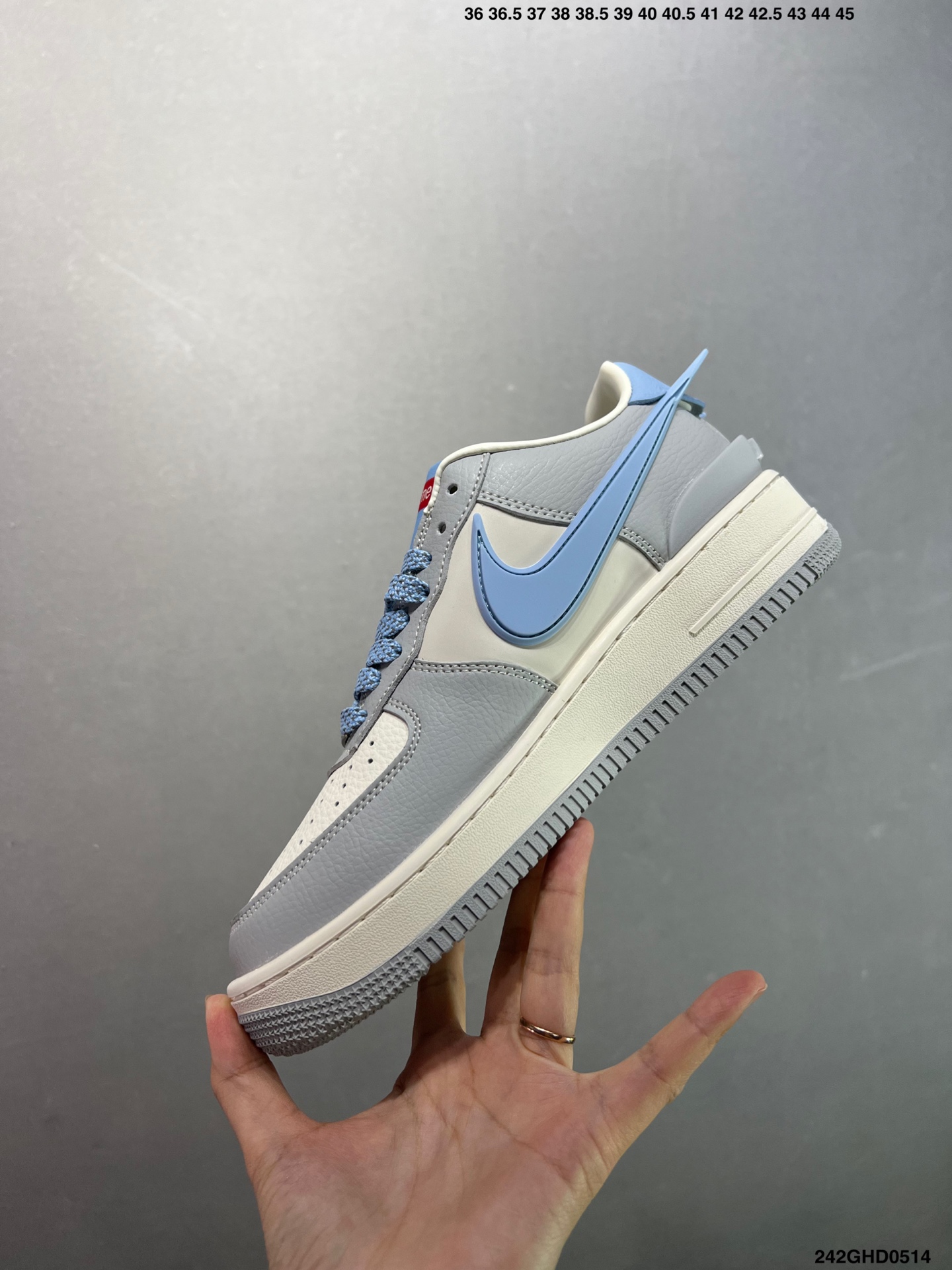 Nike Air Force 1 Low Supreme Collaboration - Premium Comfort & Style 4 i1747150805632 1893 0 2