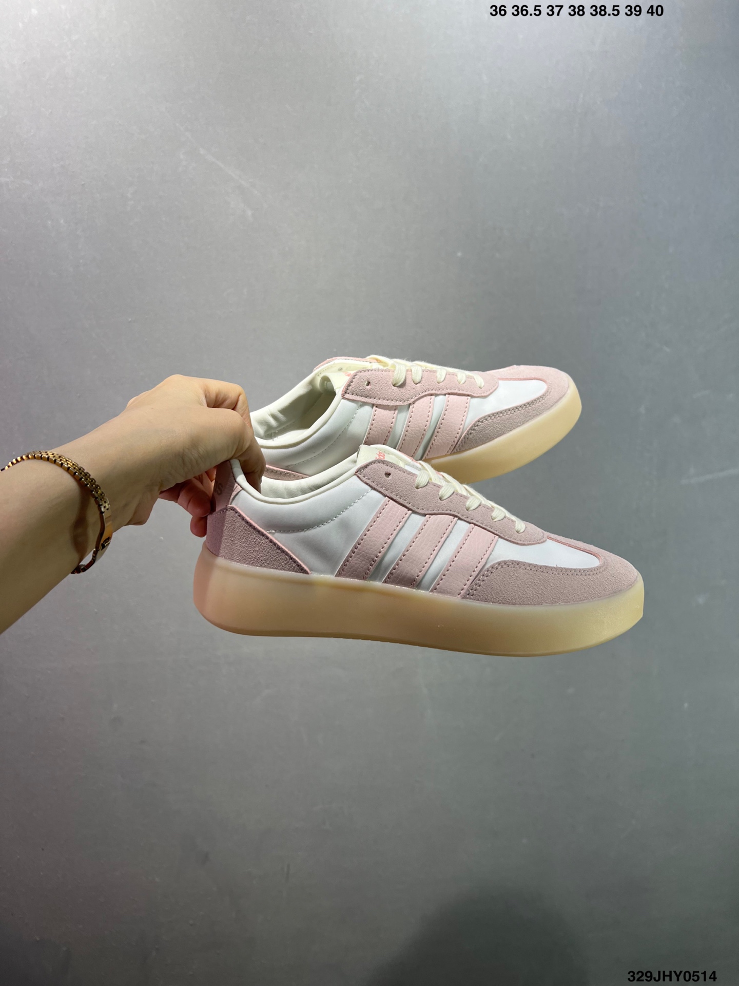 Adidas Barreda Decode Red Low-Top Sneakers - Comfort & Style 9 i1747151035359 7831 0 8