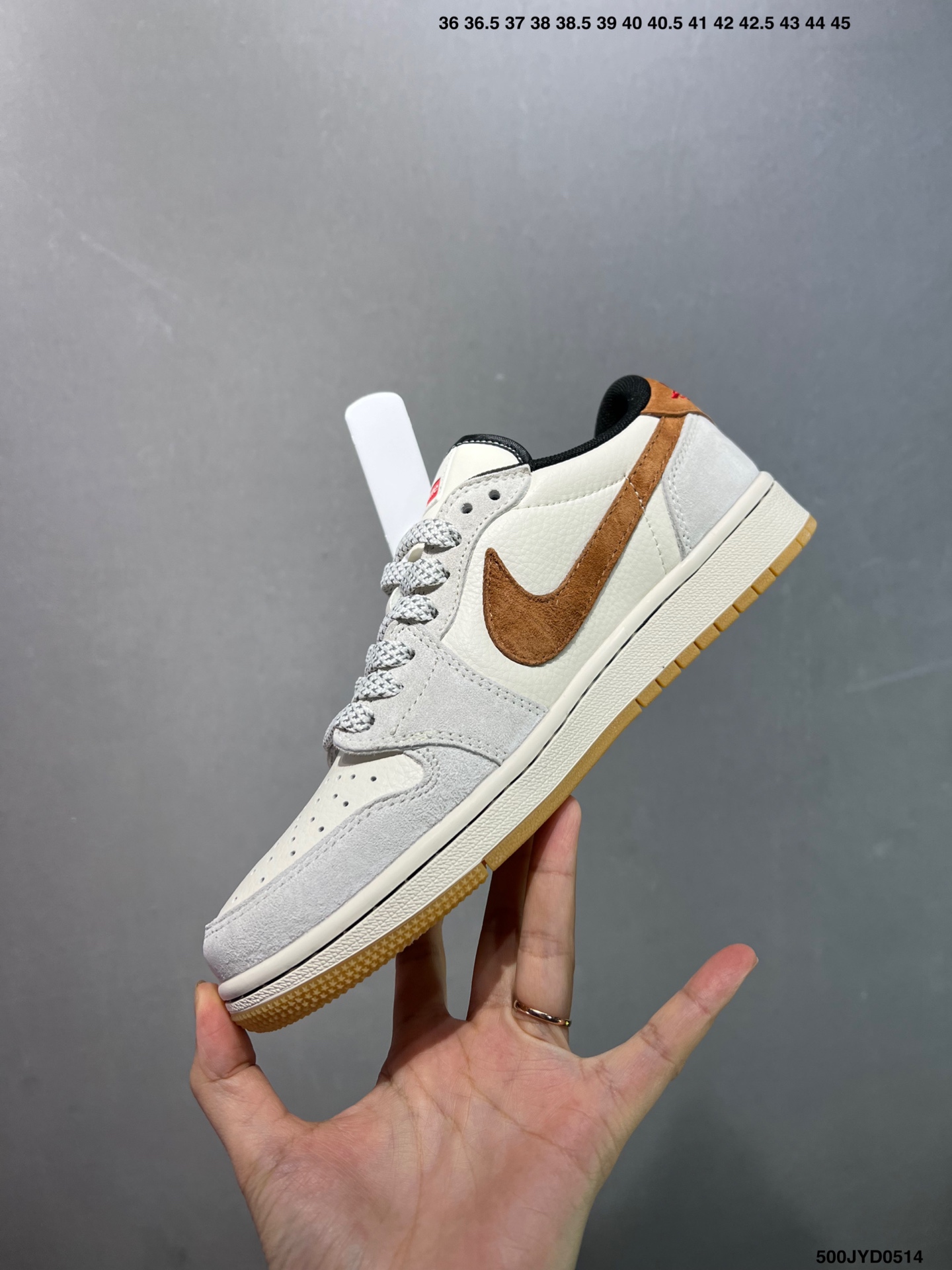 Air Jordan 1 Reverse Mocha Low-Top Sneakers 4 i1747151170835 4334 0 2