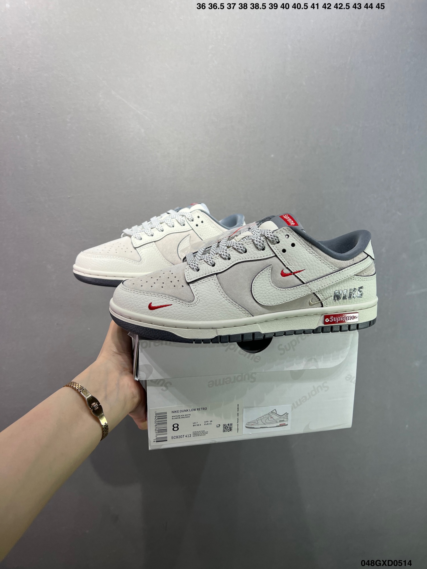 Nike Dunk Low Custom Sneakers - Supreme Collaboration - Limited Edition 10 i1747151362572 9266 0 8