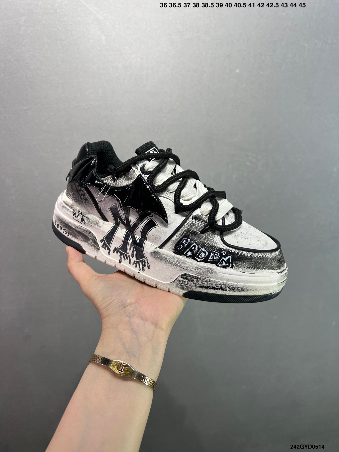 MLB NY Printed Graffiti Sneakers - Comfortable, Stylish, and Trendy 3 i1747152736115 7925 0 1