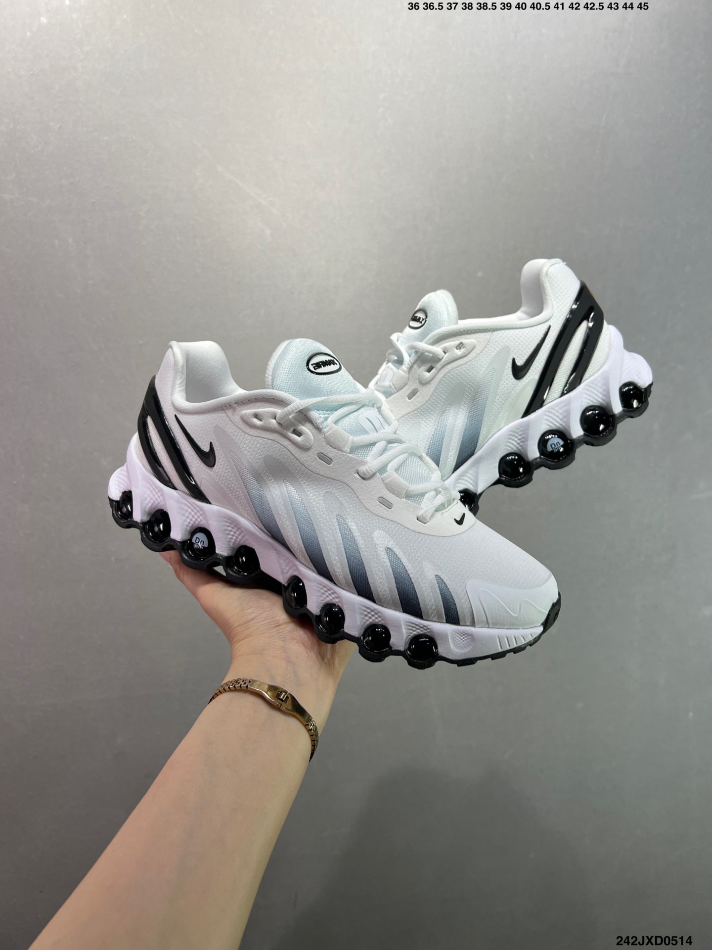 Nike Air Max DN8 Cushioned Running Shoes - Full-Length Air Max Comfort 9 i1747152794653 9536 0 7