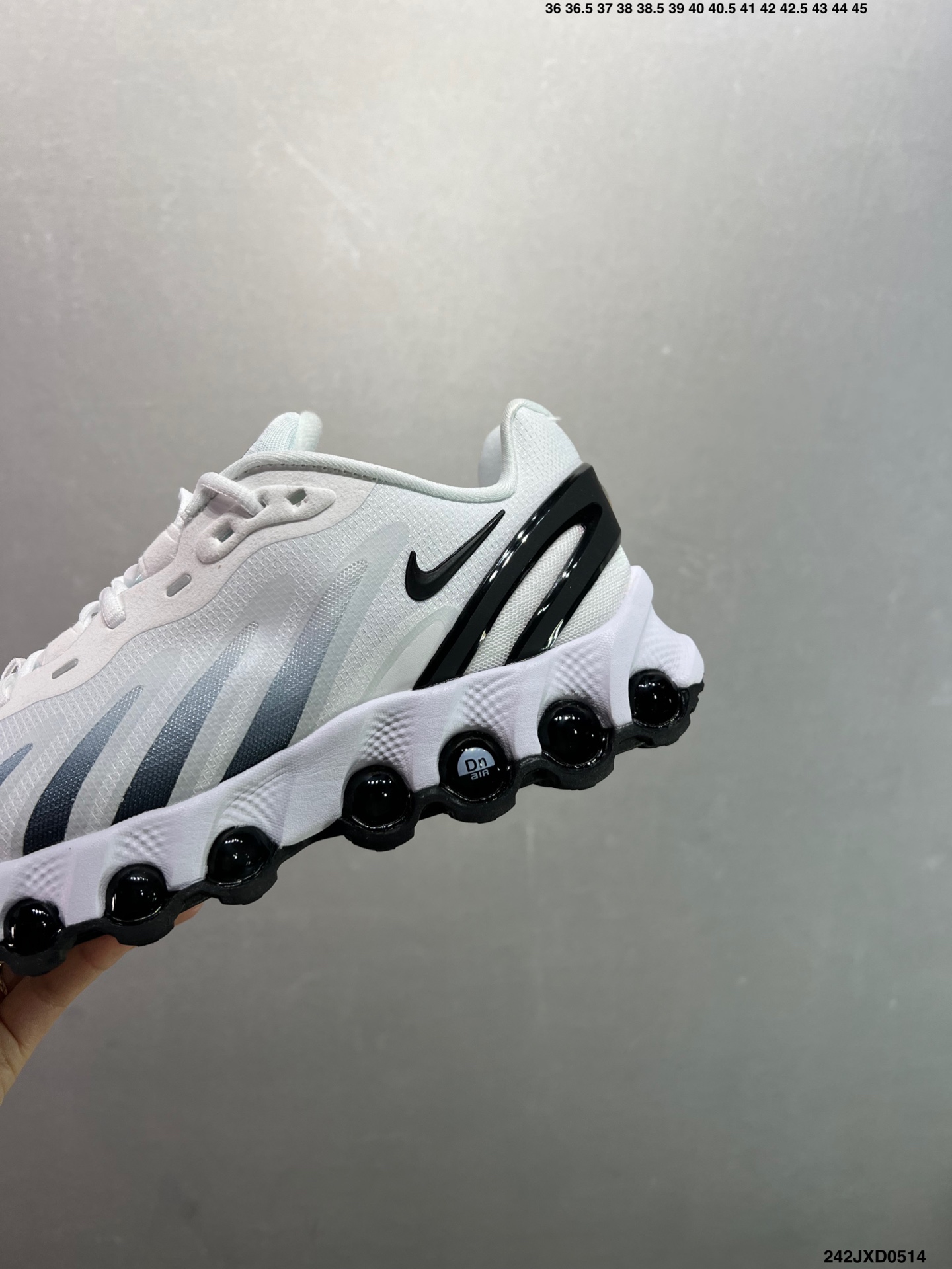 Nike Air Max DN8 Cushioned Running Shoes - Full-Length Air Max Comfort 7 i1747152794684 3226 0 5