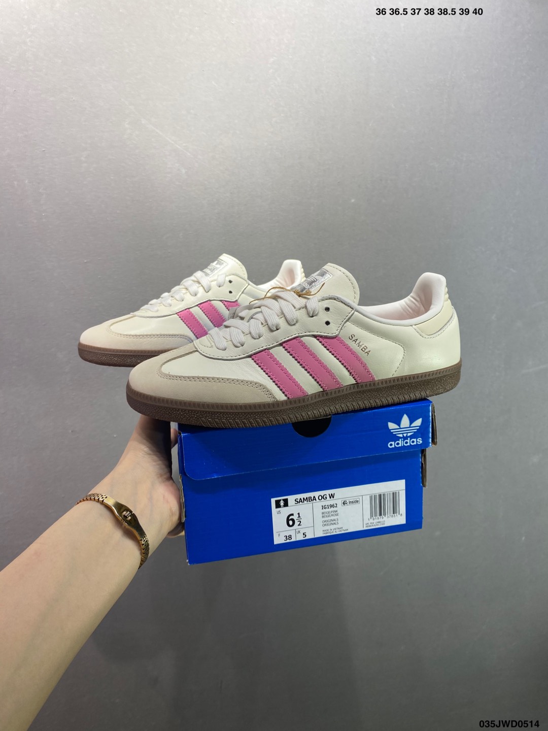 Adidas Samba OG Retro Sneakers with Suede Details and Pink Stripes 10 i1747153983431 6476 0 8