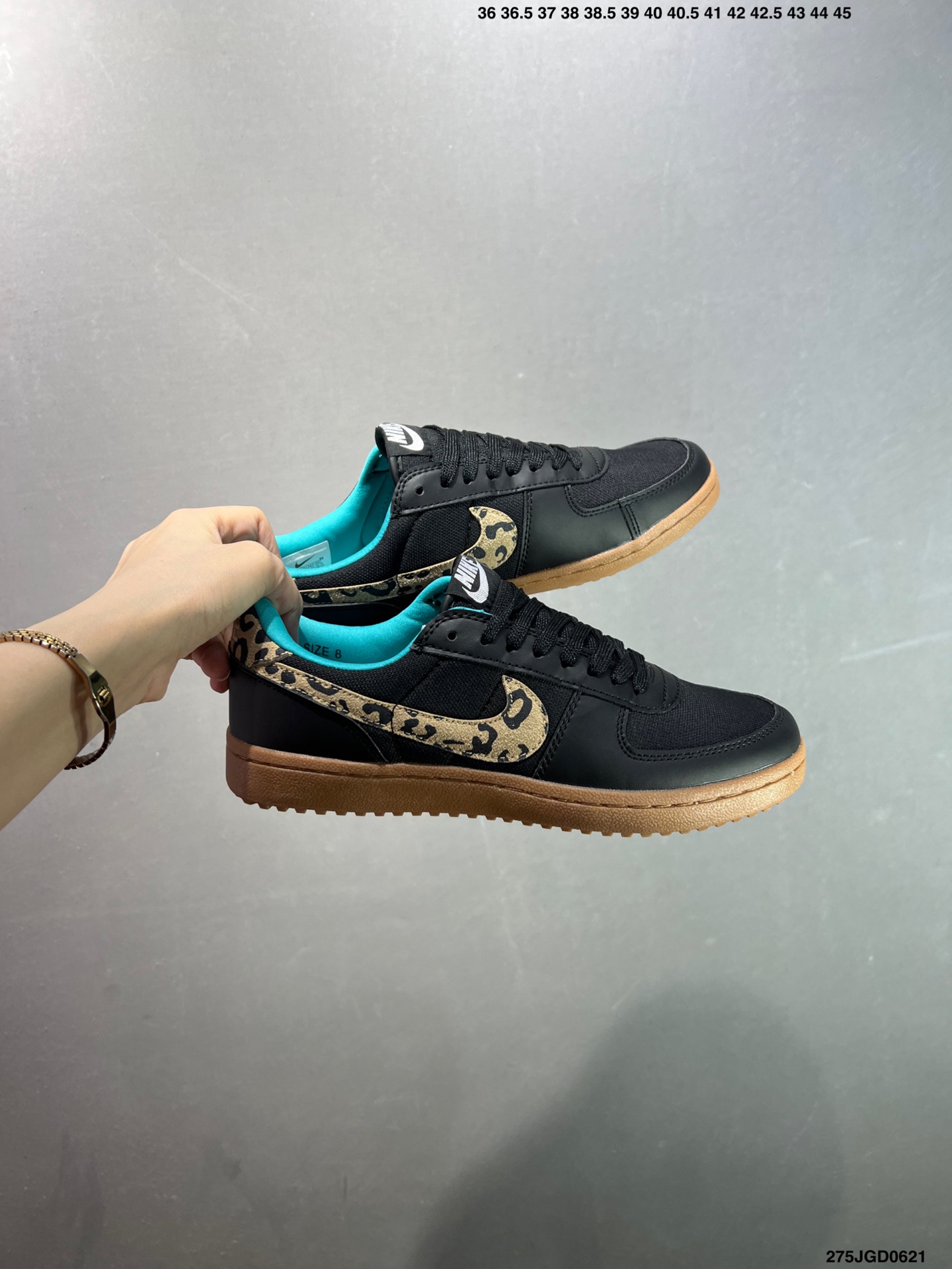 🈴️💰170
✅Nike WMNS NIKE FIELD GENERAL复古单品
公司级Nike FELD GENERAL 耐磨透气 低帮 复古篮球鞋 男女同款
货号：FZ5593 001
尺码：36 36.5 37.5 38 38.5 39 40 40.5 41 42 42.5 43 44 45
ID：275JGD0621