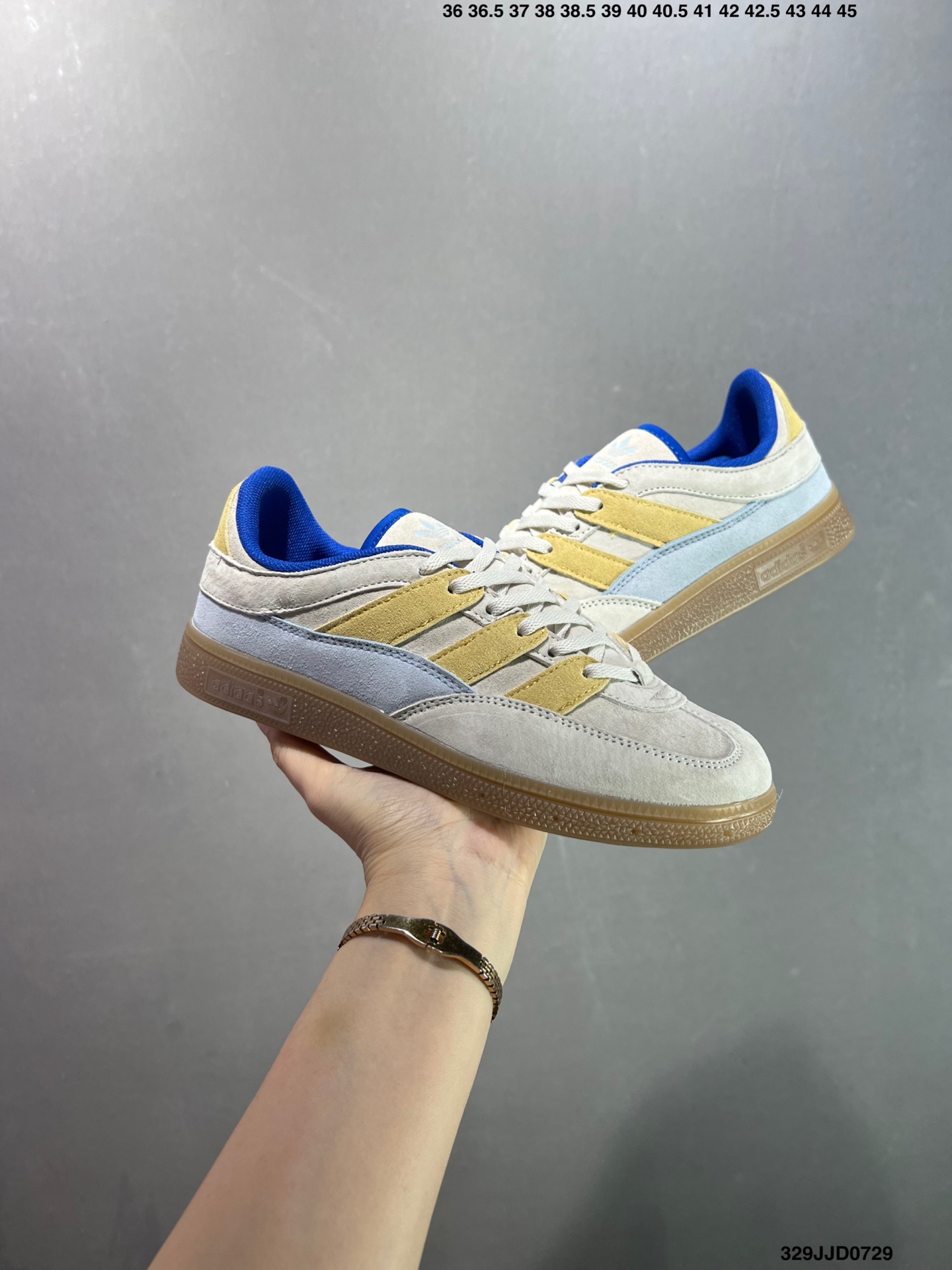 🈴️💰110 ✅Ad HANDBALL SPEZIAL ST复古单品 阿迪达斯经典款复古休闲板鞋 #原厂原档案开发出品 皮料切割干净无任何毛边 鞋型细节完美 超高清洁度 货号：JI2607 尺码：36 36.5 37 38 38.5 39 40 40.5 41 42 42.5 43 44 45 ID：329JJD0729