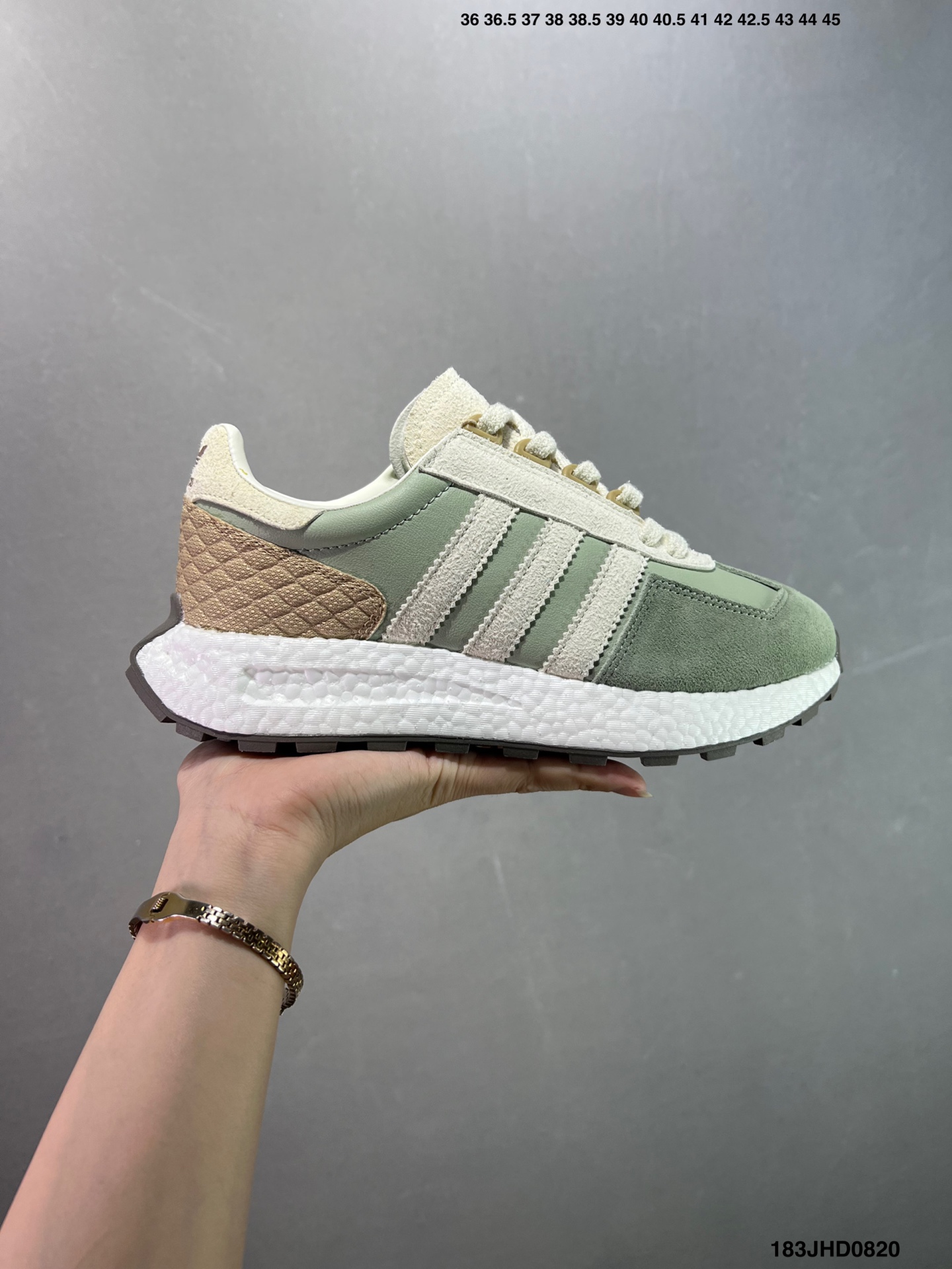 Adidas Racing E5 Boost Prototype: Lightweight, Retro-Style Running Shoes