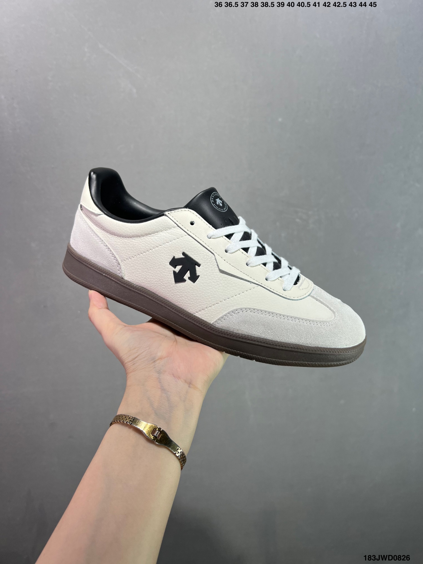 150 DESCENTE迪桑特CHRON系列男女同款CHRON复古运动休闲鞋 D4331LSN23