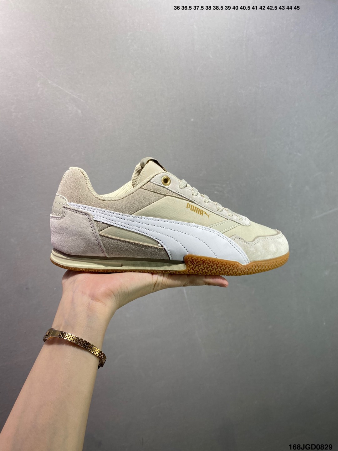 💰120 ✅PUMA BELLA DONNA NYLON 时尚舒适 减震透气 低帮 生活休闲鞋 彪马复古板鞋 货号：403554 03 尺码：36 36.5 37.5 38 38.5 39 40 40.5 41 42 ID：168JGD0829