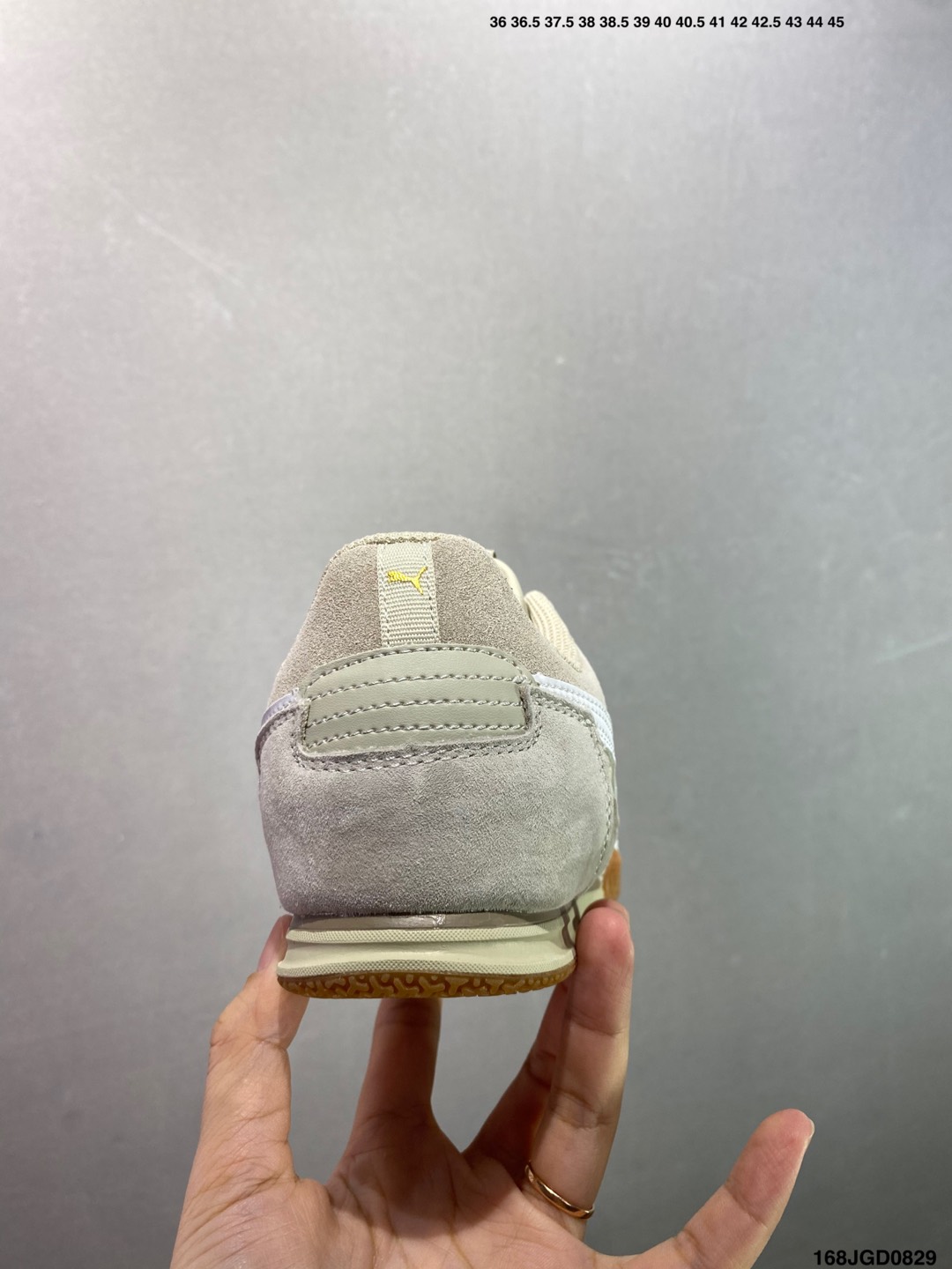 💰120 ✅PUMA BELLA DONNA NYLON 时尚舒适 减震透气 低帮 生活休闲鞋 彪马复古板鞋 货号：403554 03 尺码：36 36.5 37.5 38 38.5 39 40 40.5 41 42 ID：168JGD0829