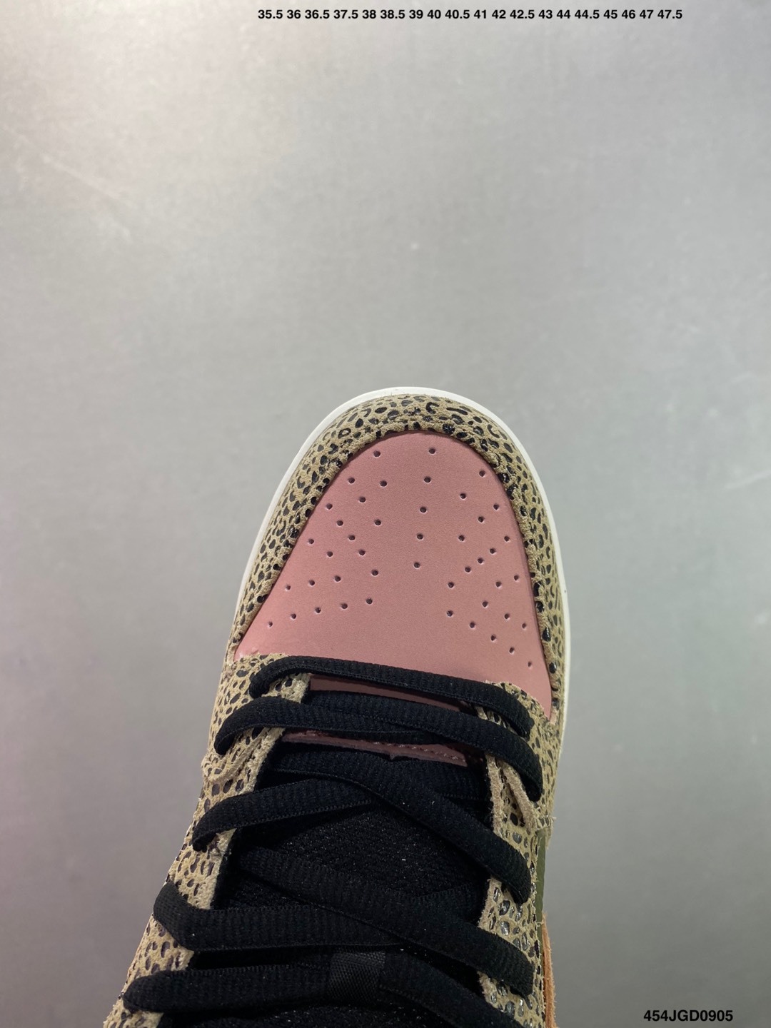 Nike Dunk SB Low Custom Skateboarding Shoe - Stylish, Comfortable, Durable 6 i1757010805361 9428 0 4