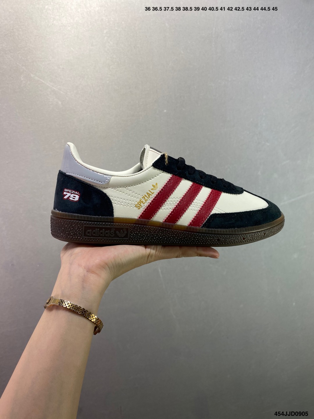 Adidas Handball Spezial Retro Casual Sneakers - Classic Style for Everyday Wear 2 i1757010870085 3717 0 0