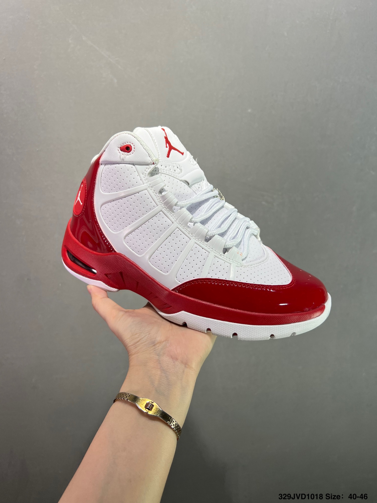 💰170 公司级✅Nike Air Jordan 6 Retro 耐克 防滑 高帮 AJ6代复古篮球鞋 原楦原纸板开发 原汁原味六代鞋型 进口头层皮料真标真碳 用料绝不含糊 原盒原配 平台外单特供 独家供应开发 货号:384664-002 码数：如图 编码：329JVD1018