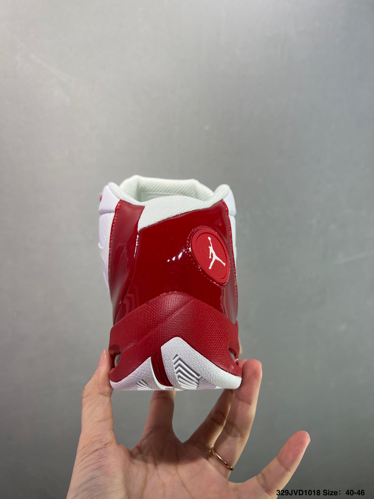 💰170 公司级✅Nike Air Jordan 6 Retro 耐克 防滑 高帮 AJ6代复古篮球鞋 原楦原纸板开发 原汁原味六代鞋型 进口头层皮料真标真碳 用料绝不含糊 原盒原配 平台外单特供 独家供应开发 货号:384664-002 码数：如图 编码：329JVD1018