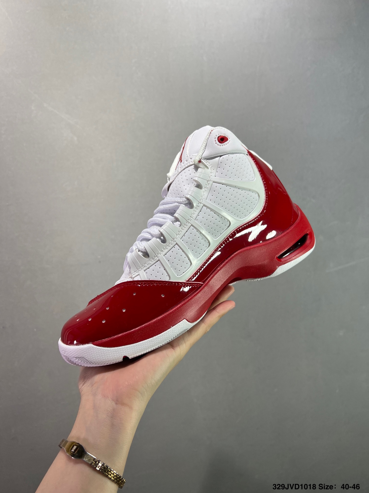 💰170 公司级✅Nike Air Jordan 6 Retro 耐克 防滑 高帮 AJ6代复古篮球鞋 原楦原纸板开发 原汁原味六代鞋型 进口头层皮料真标真碳 用料绝不含糊 原盒原配 平台外单特供 独家供应开发 货号:384664-002 码数：如图 编码：329JVD1018