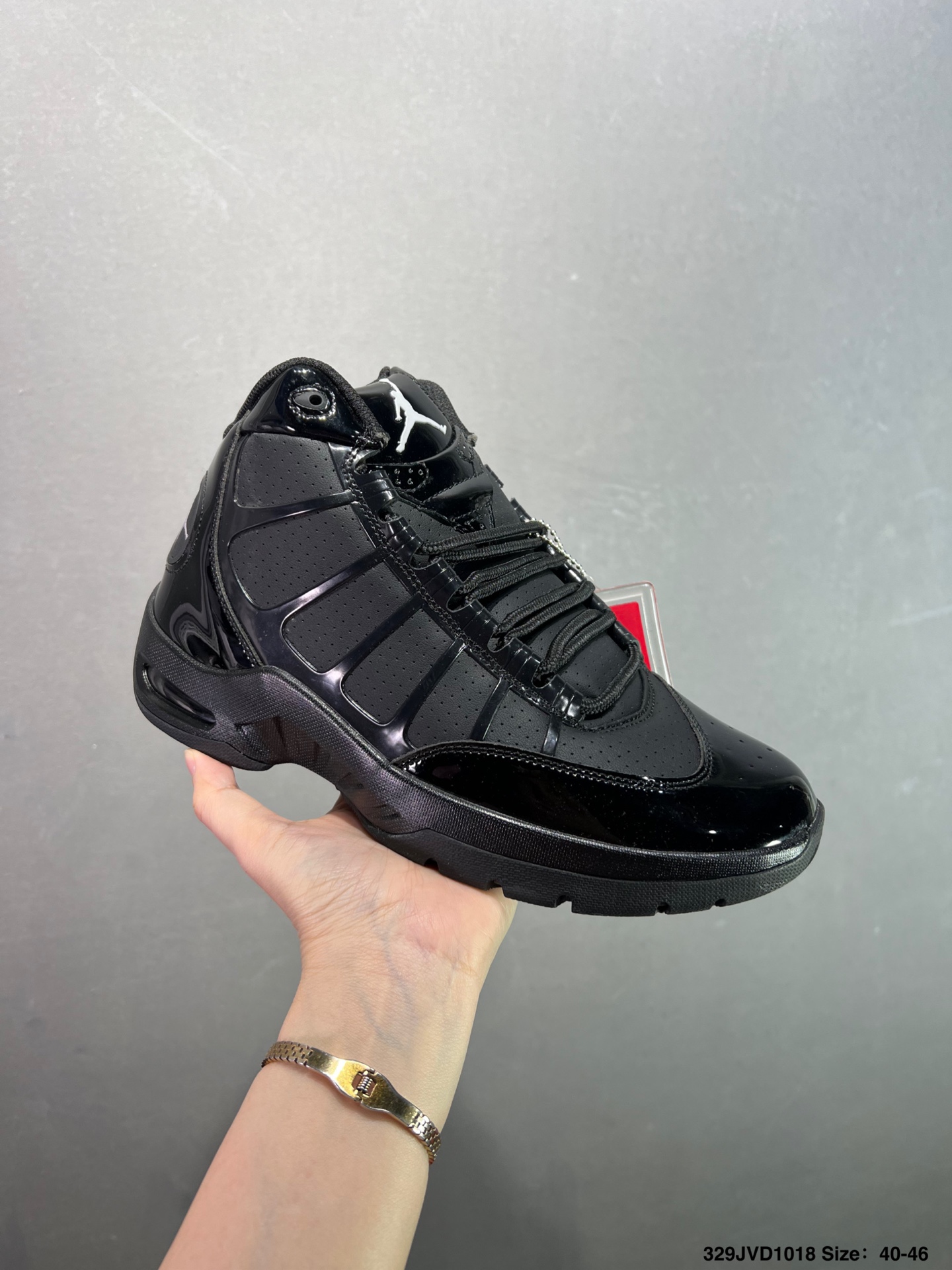 💰170 公司级✅Nike Air Jordan 6 Retro 耐克 防滑 高帮 AJ6代复古篮球鞋 原楦原纸板开发 原汁原味六代鞋型 进口头层皮料真标真碳 用料绝不含糊 原盒原配 平台外单特供 独家供应开发 货号:384664-002 码数：如图 编码：329JVD1018