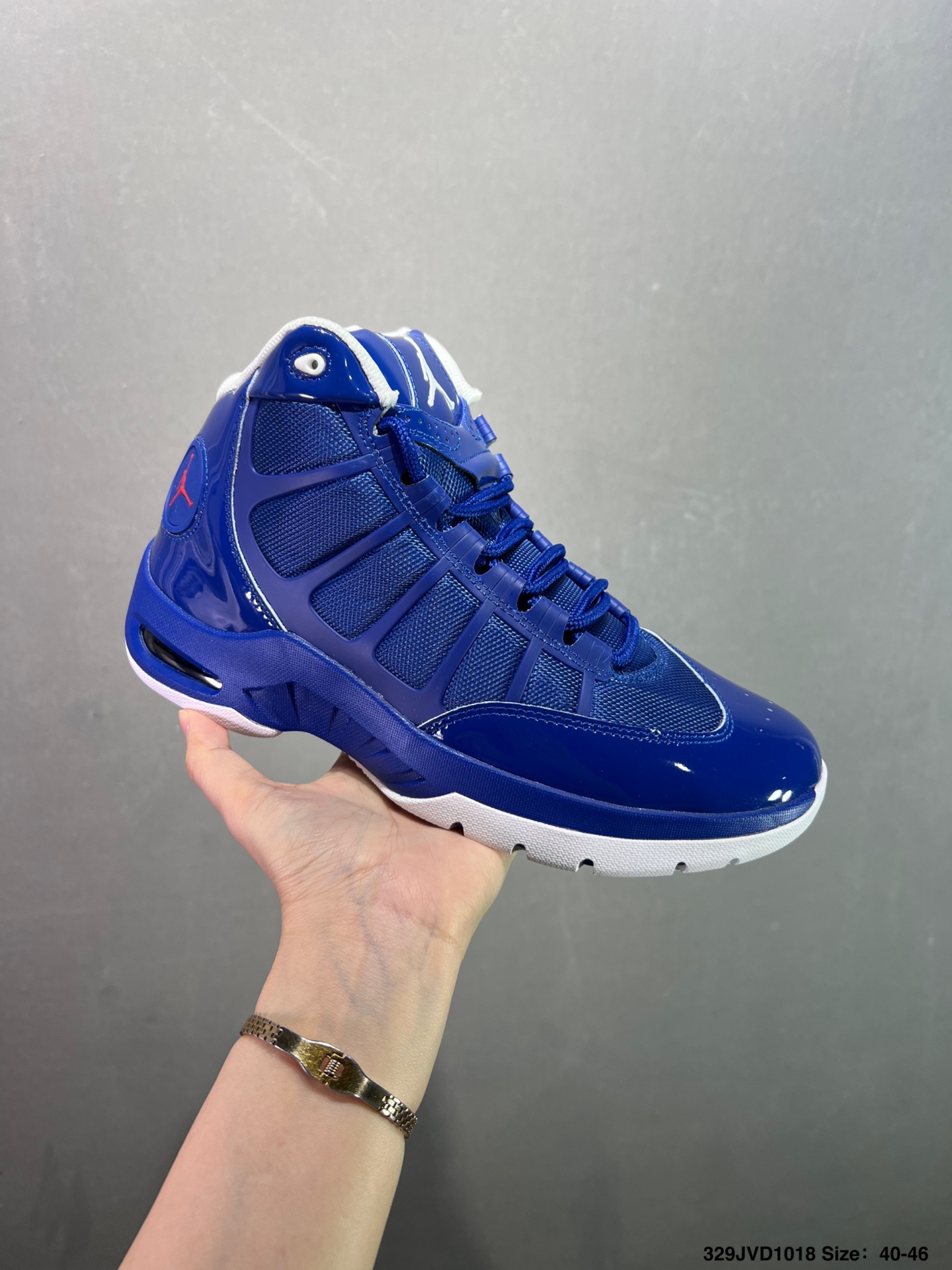 🈴️💰170 公司级✅Nike Air Jordan 6 Retro 耐克 防滑 高帮 AJ6代复古篮球鞋 原楦原纸板开发 原汁原味六代鞋型 进口头层皮料真标真碳 用料绝不含糊 原盒原配 平台外单特供 独家供应开发 货号:384664-002 码数：如图 编码：329JVD1018