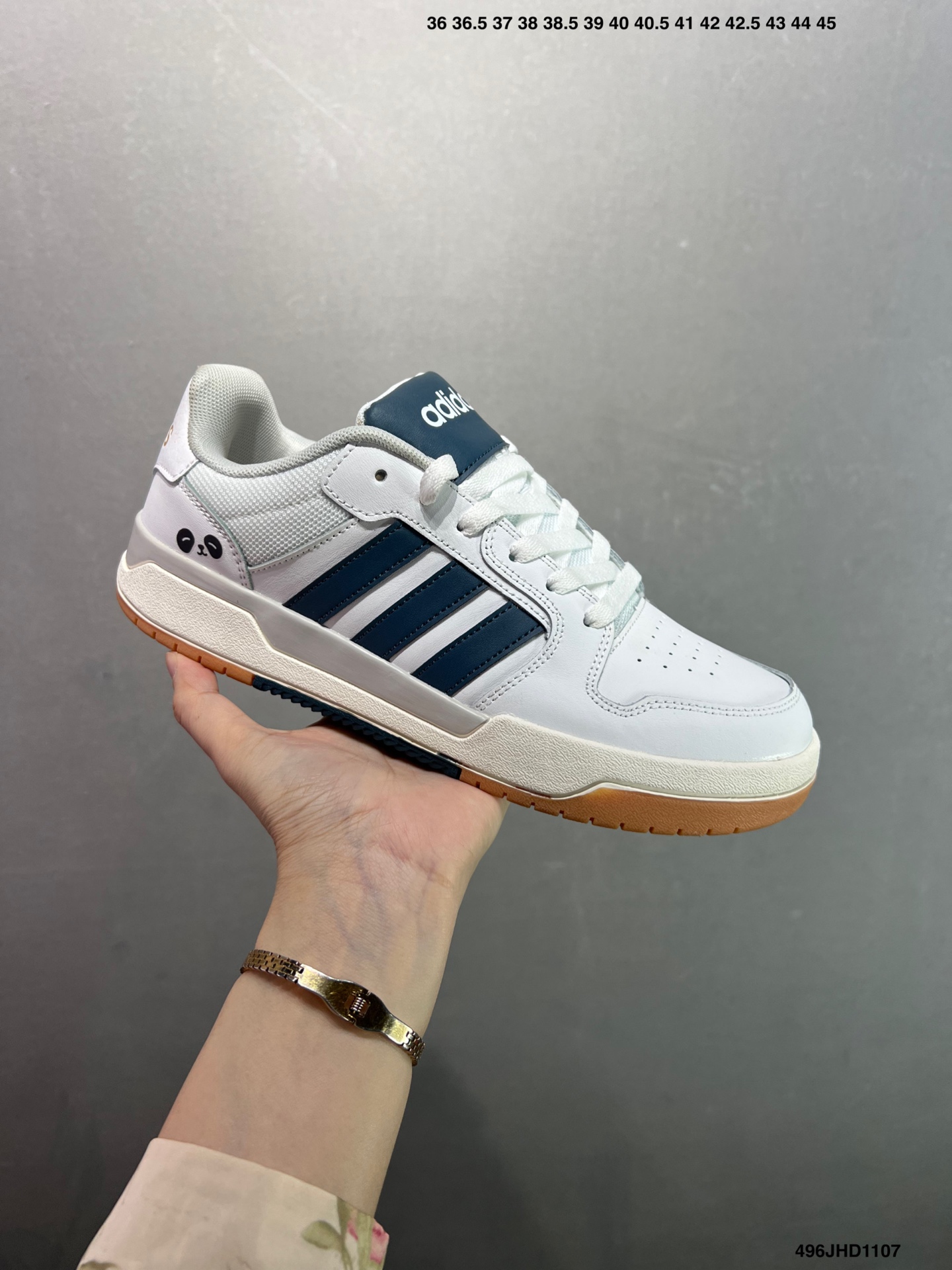 💰130
公司级✅阿迪达斯 Adidas ENTRAP休闲舒适运动板鞋少年感复古篮球鞋女阿迪达斯 百搭 低帮 板鞋 男女同款运动鞋⚠️Adidas 性价比超高的复古运动板鞋❗️❗️这款颜色很清新,可以搭配任何颜色的裤子,百搭神器使夏天配上短裤短裙,再加一个同色的T恤,气质满满,脚感也超级舒服,超适合爱运动的你们!鞋子侧面的阿迪 adidas 经典三道杠,简直帅到飞起!价格也很香!#甜出圈的心动好鞋 #阿迪达斯高级颜值板鞋 #宝藏鞋子阿迪达 #送到心坎的一双鞋 #只买性价比好鞋
货号: EH1460
尺码: 36-40
编码: 496JHD1107