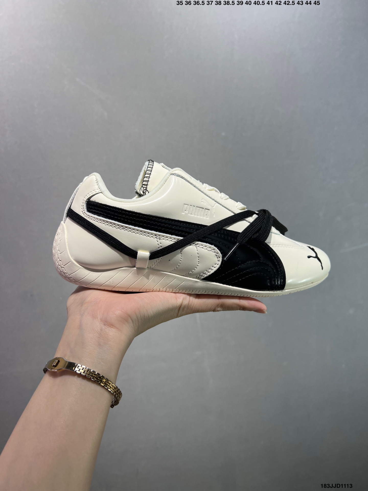 💰120
✅YH彪马PUMA Speedcat LEA x ROSE 联名款薄底鞋柔软舒适防滑耐磨低帮生活休闲鞋 404391 01

码数：35 35.5 36 37 37.5 38 38.5 39 40 40.5 41 42 42.5 43 44 45