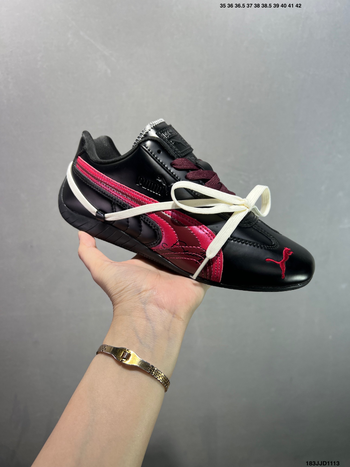 🈴️💰120
✅YH彪马PUMA Speedcat LEA x ROSE 联名款薄底鞋柔软舒适防滑耐磨低帮生活休闲鞋 404391 01

码数：35 35.5 36 37 37.5 38 38.5 39 40 40.5 41 42 42.5 43 44 45