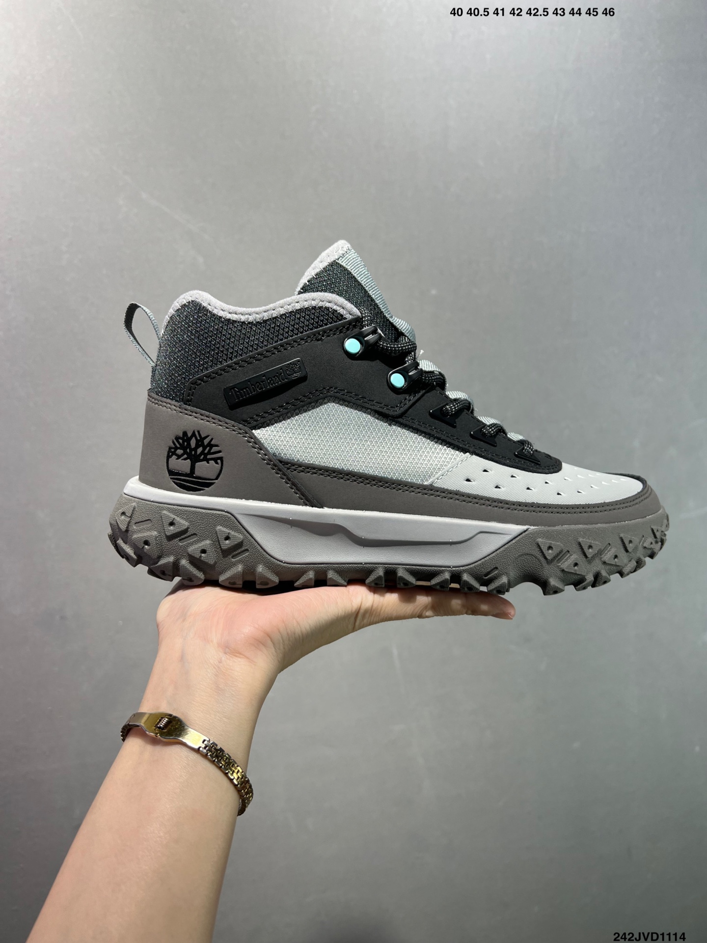 💰170 公司级✅新款Timberland添柏岚/天伯伦 户外休闲鞋 历年超级热销款 英伦复古工装男鞋 原盒原包装 搭配防臭防腐高弹力鞋垫，给您完美的穿着体验，质量考究耐穿，型男必备，专治不帅，高品质脚感一流！ 尺码：38 39 40 41 42 43 如图 ID:242JVD1114