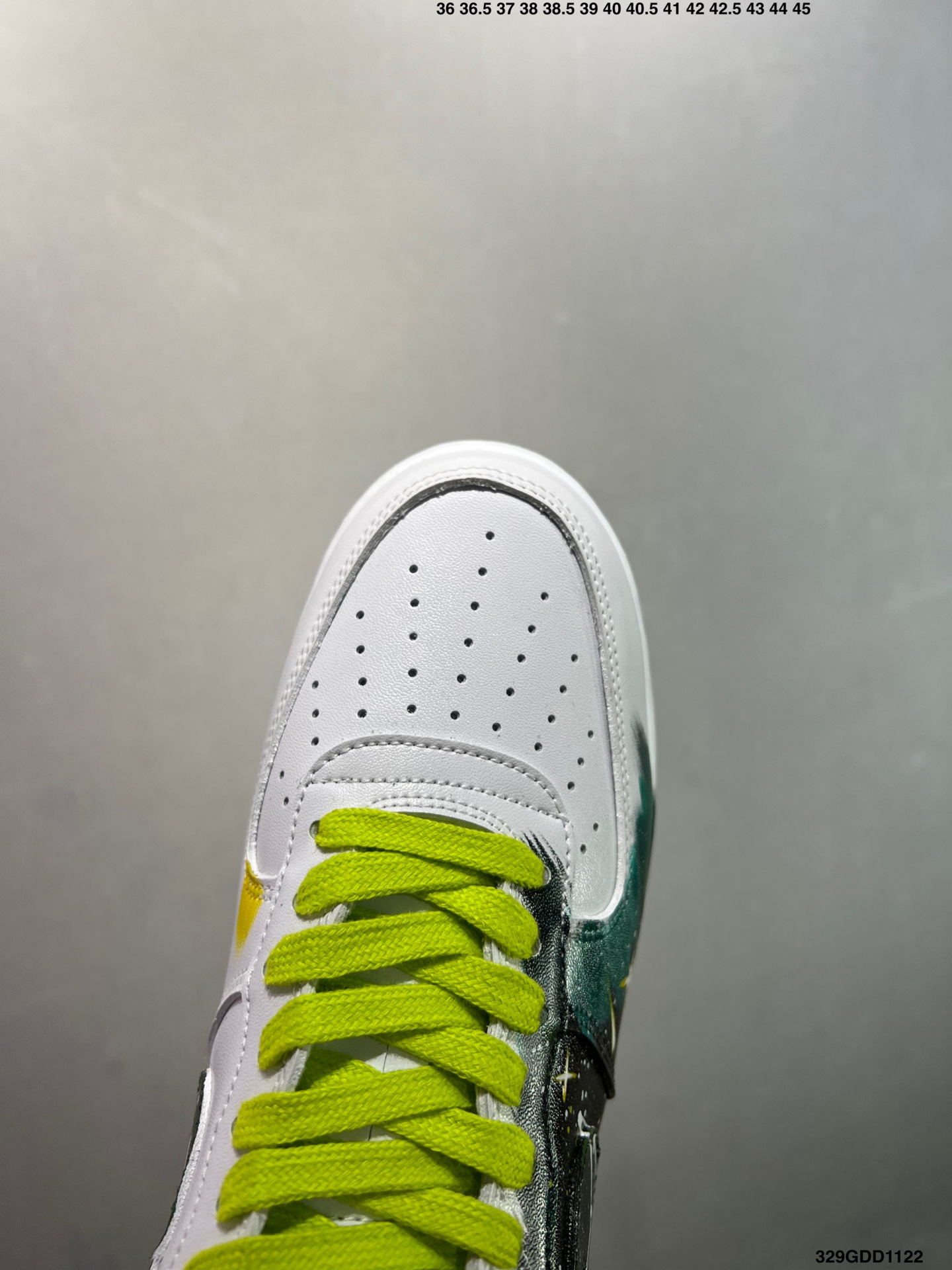 💰200
公司级✅ NIke Air Force 1 ‘07 空军一号休闲板鞋 进口牛筋布 原楦头原纸板 纯正空军版型 定制鞋盒 全掌内置全掌气垫 原厂中底钢印 拉帮完美  货号：315122-661 SIZE：36 36.5 37.5 38 38.5 39 40 40.5 41 42 42.5 43 44 44.5 45 ID：329GDD1122