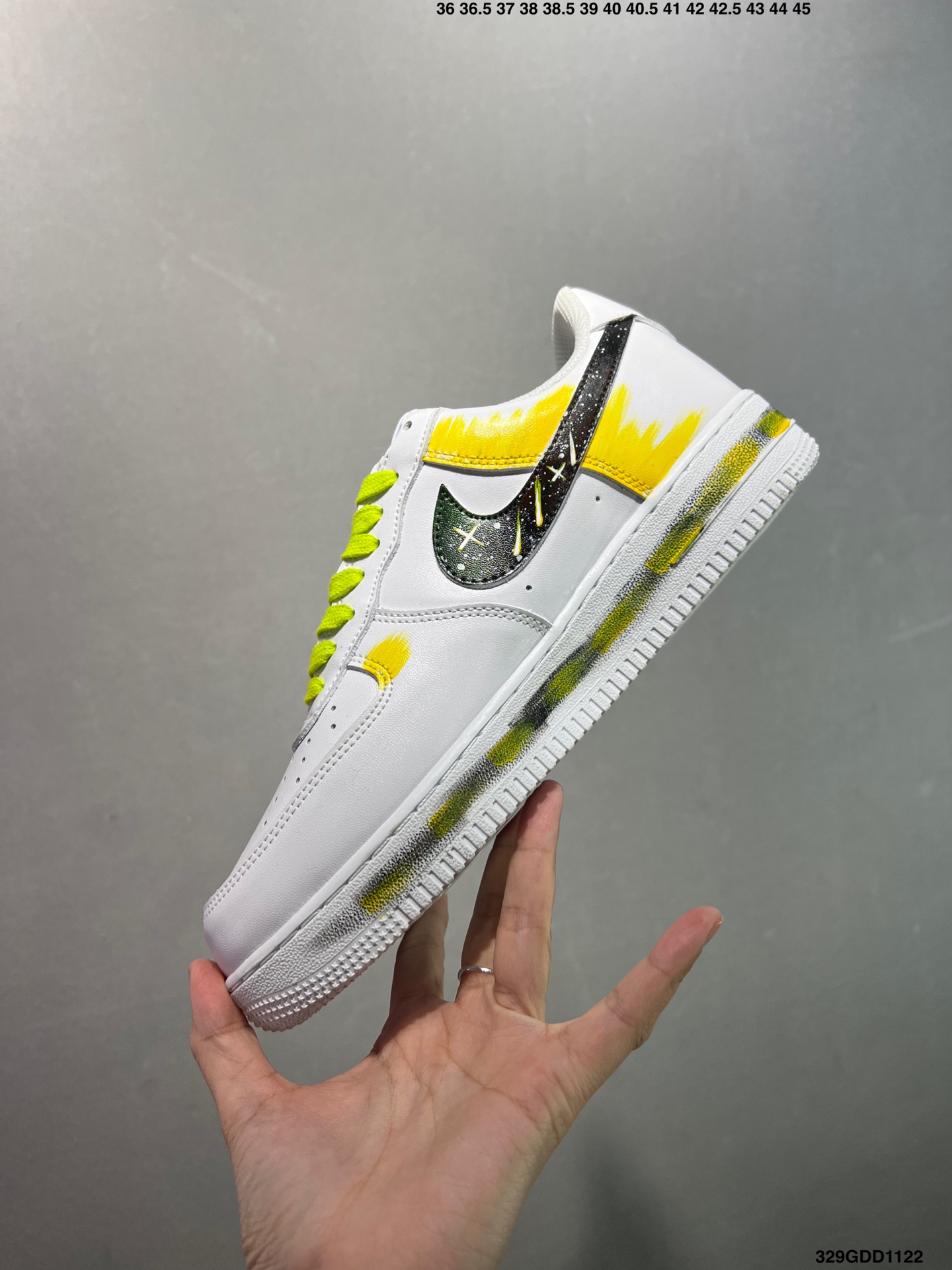 💰200
公司级✅ NIke Air Force 1 ‘07 空军一号休闲板鞋 进口牛筋布 原楦头原纸板 纯正空军版型 定制鞋盒 全掌内置全掌气垫 原厂中底钢印 拉帮完美  货号：315122-661 SIZE：36 36.5 37.5 38 38.5 39 40 40.5 41 42 42.5 43 44 44.5 45 ID：329GDD1122