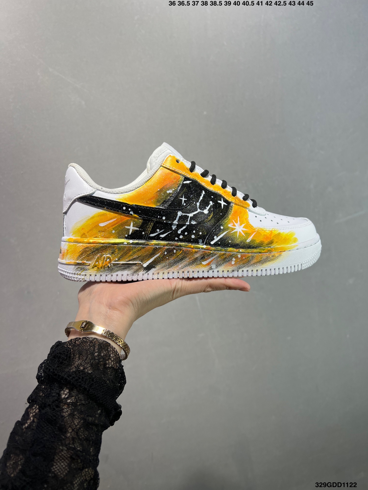 💰200
公司级✅ NIke Air Force 1 ‘07 空军一号休闲板鞋 进口牛筋布 原楦头原纸板 纯正空军版型 定制鞋盒 全掌内置全掌气垫 原厂中底钢印 拉帮完美  货号：315122-661 SIZE：36 36.5 37.5 38 38.5 39 40 40.5 41 42 42.5 43 44 44.5 45 ID：329GDD1122