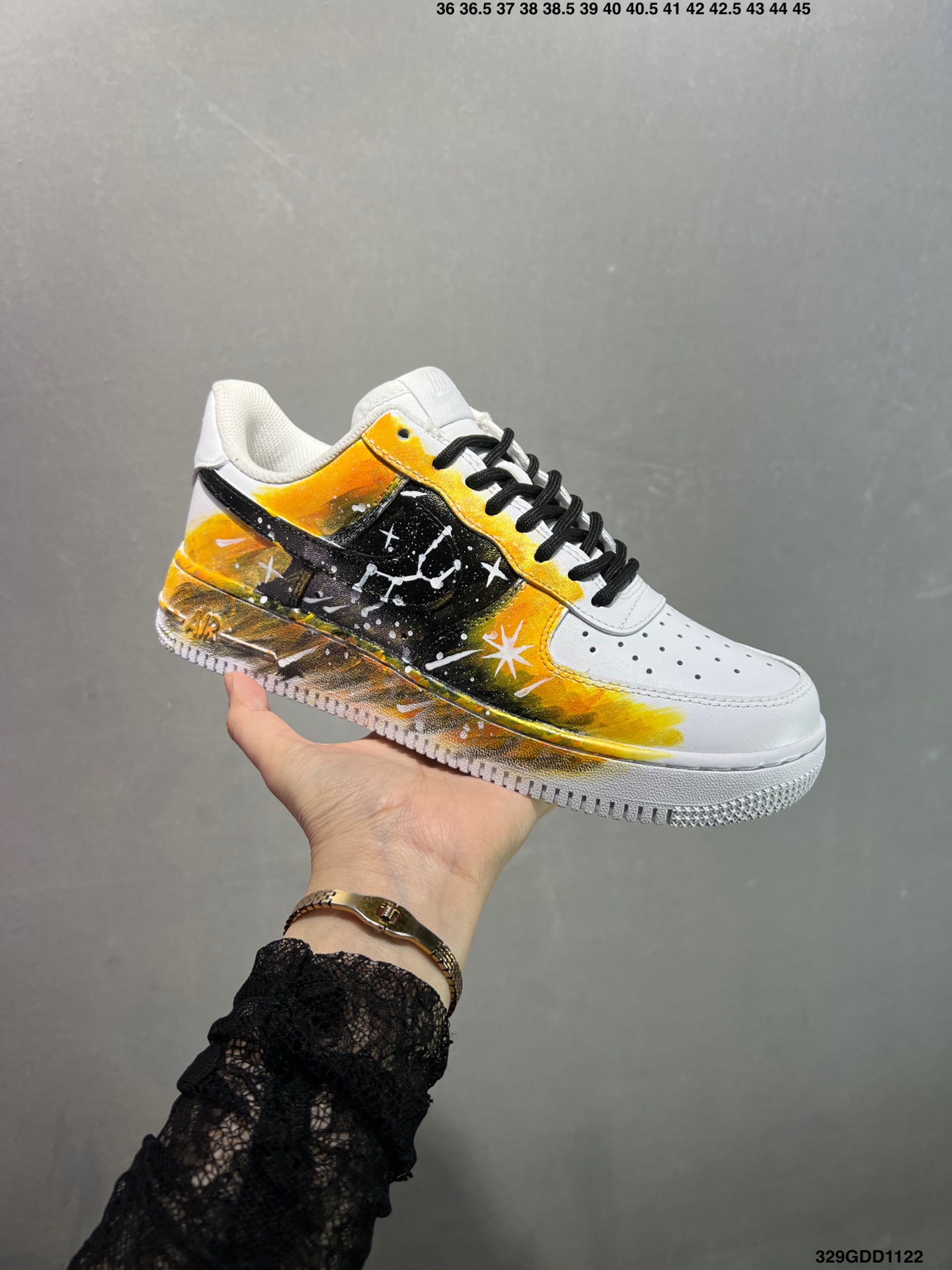 🈴️💰200
公司级✅ NIke Air Force 1 ‘07 空军一号休闲板鞋 进口牛筋布 原楦头原纸板 纯正空军版型 定制鞋盒 全掌内置全掌气垫 原厂中底钢印 拉帮完美  货号：315122-661 SIZE：36 36.5 37.5 38 38.5 39 40 40.5 41 42 42.5 43 44 44.5 45 ID：329GDD1122