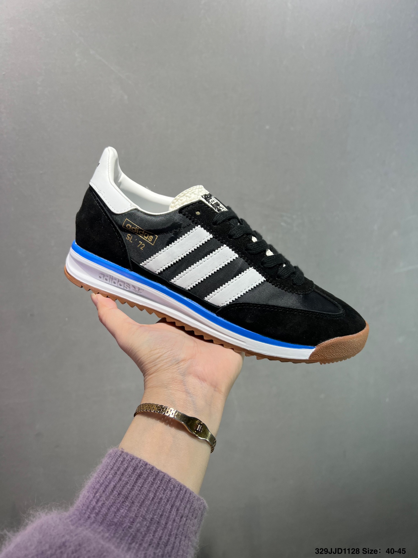 🈴️💰110
✅阿迪达斯Adidas SL 72 RTN三叶草复古休闲跑步鞋休闲运动鞋
货号:ID1031
尺码:36 36.5 37 38 38.5 39 40 40.5 41 42 42.5 43 44 45
ID:329JJD1128