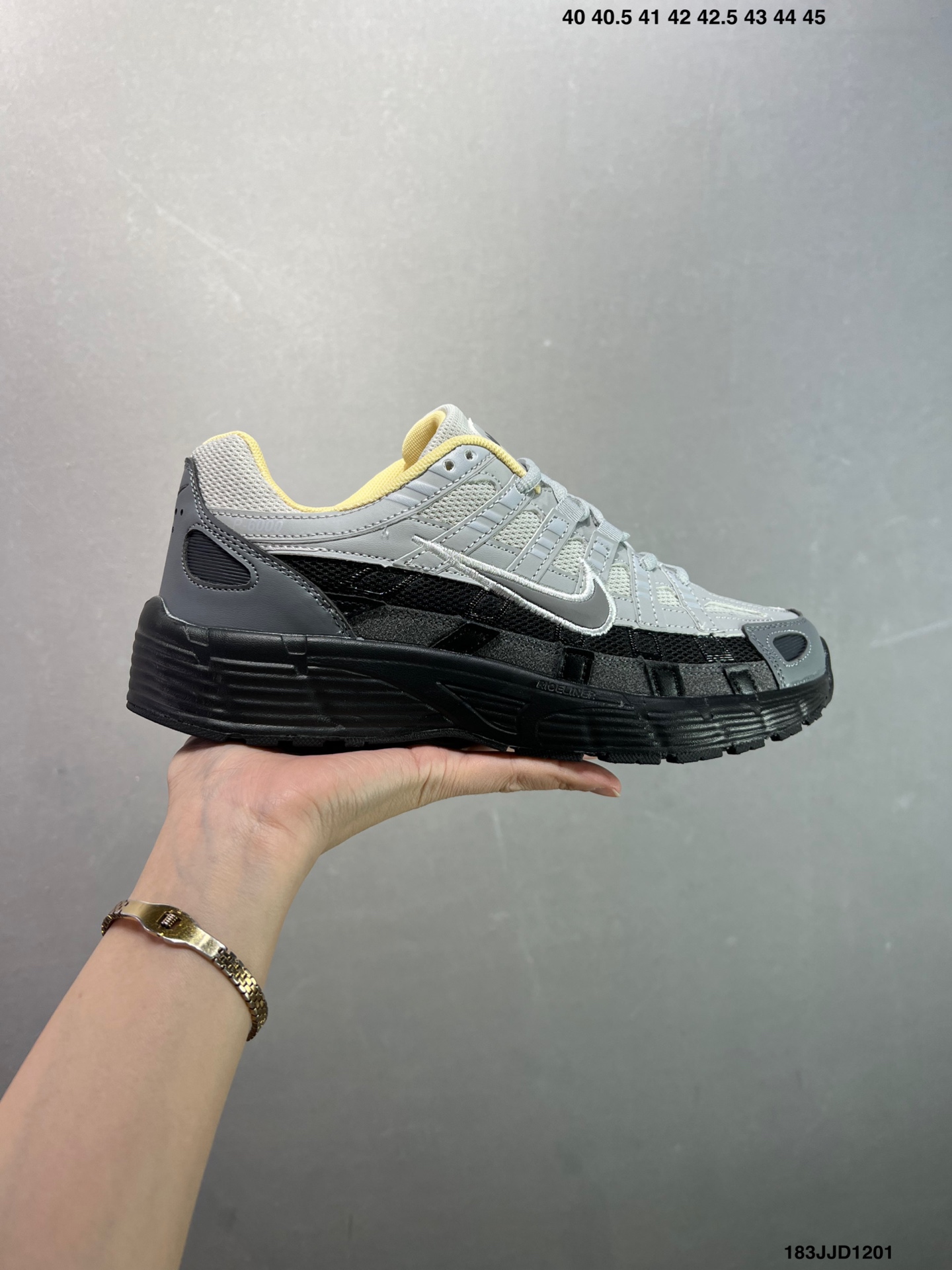 💰110 ✅NK P5990 系列低帮复古老爹风休闲运动舒适慢跑鞋 超火复古老爹跑鞋 充正版本 耐克 P5990老爹鞋Initiator 独家出货 独家私模 原鞋 真标 原盒打造 官方货号：BV1021-108 Size：如图 编码：183JJD1201