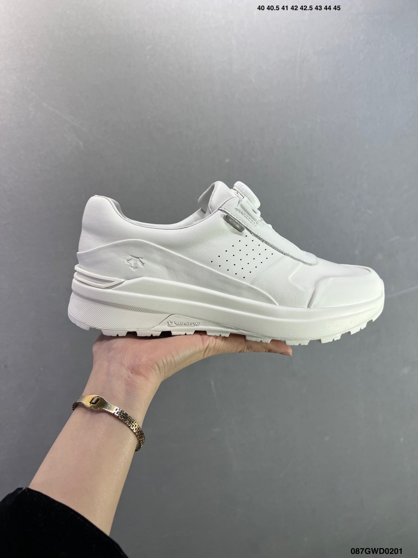 _dwI9sU-re30yZj6sJdmf3HxbHCB_5-5GfKDk5UQ