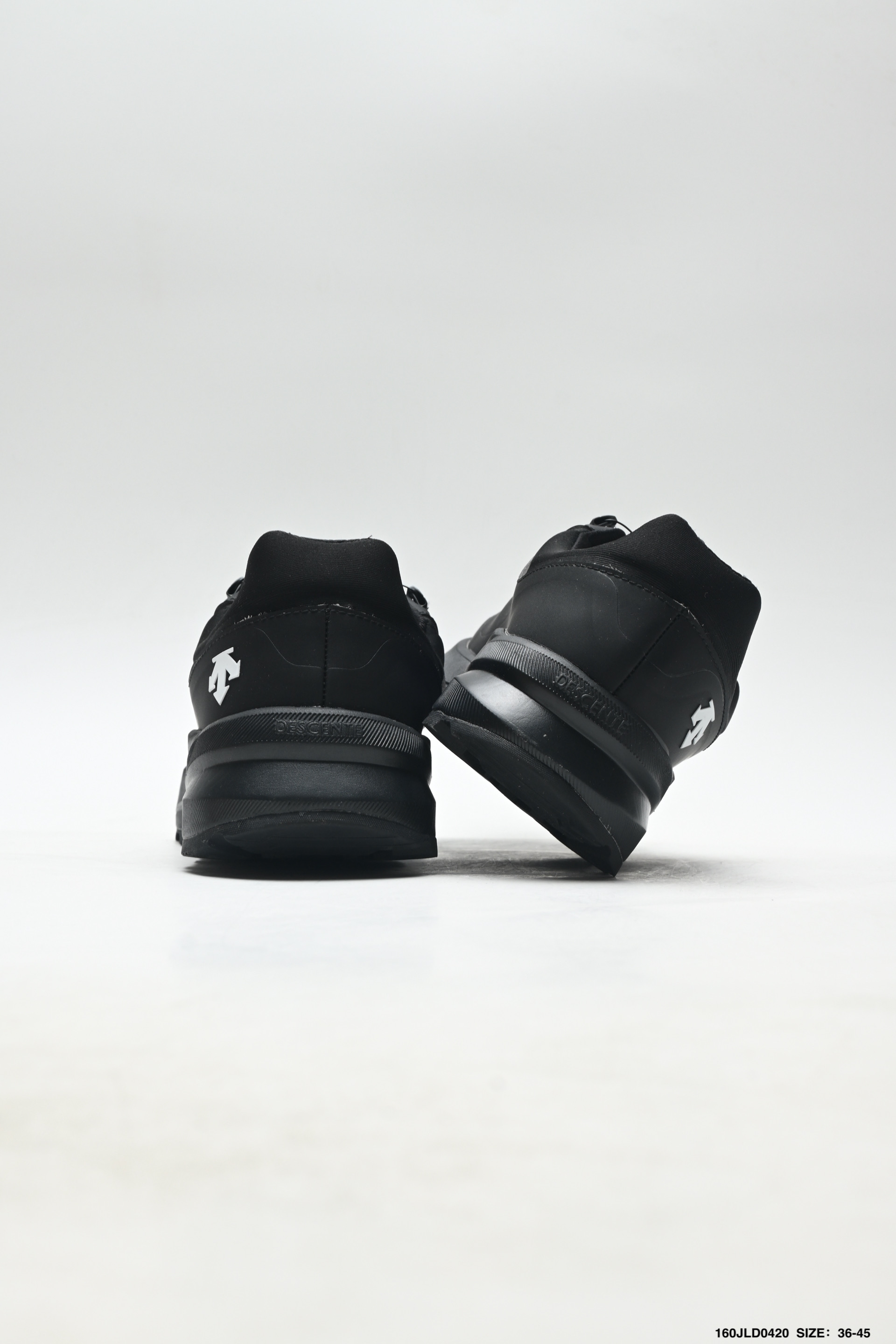 迪桑特DESCENTE EDGE COURT RETRO 复古轻质 耐磨低帮 生活休闲鞋 SP363LSN82-High Quatity Cheap Brand wholesale wholesaler seller Clothes Bags handbags Sneakers Top Fashion Clothing Shoes from China Factory Chinese suppliers best Quality Beautiful Price 迪桑特DESCENTE EDGE COURT RETRO 复古轻质 耐磨低帮 生活休闲鞋 SP363LSN82