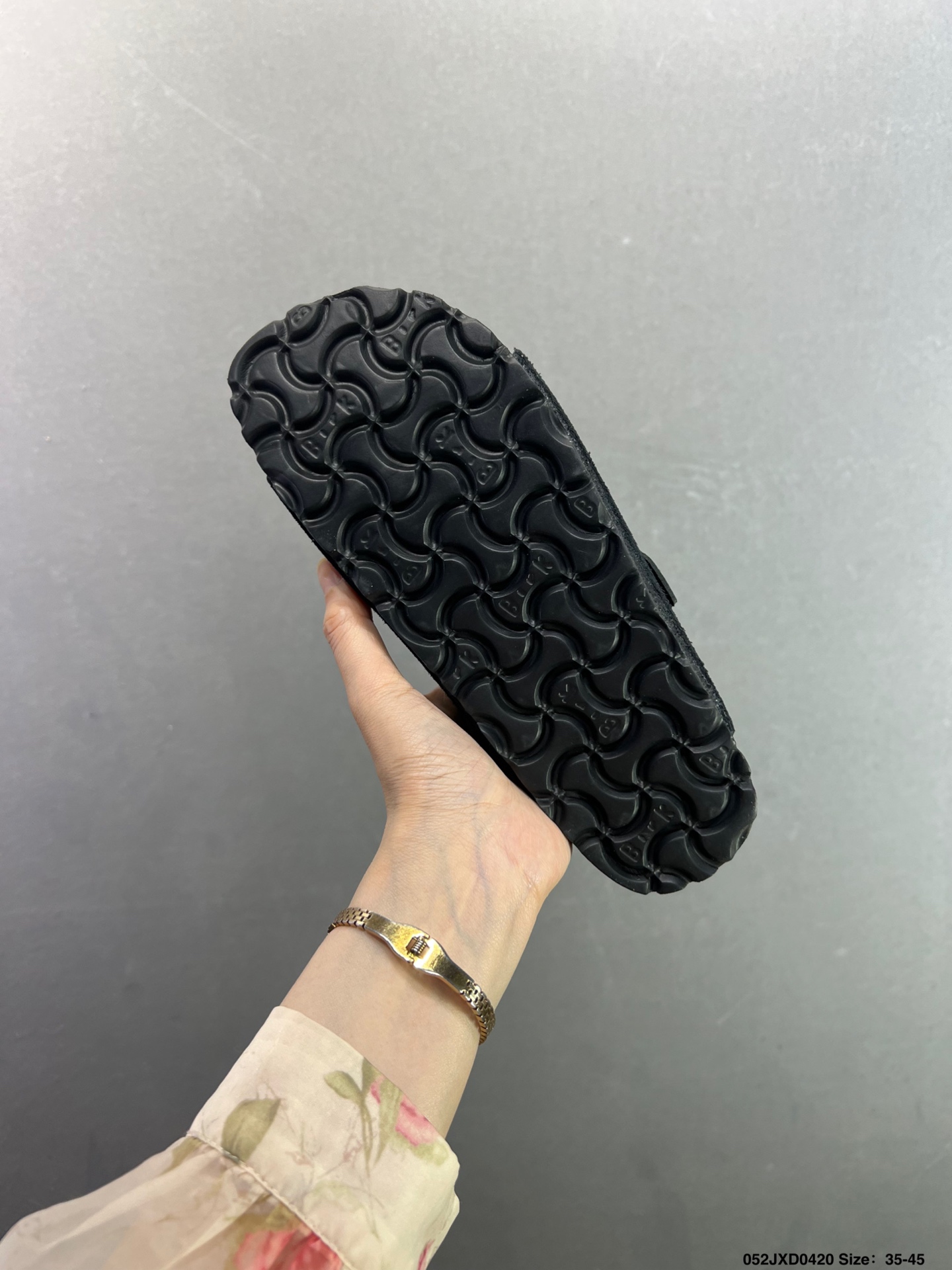 博肯Birkenstock London Suede Leather 伦敦系列低帮牛皮绒面革平底复古软木休闲鞋“反绒浅卡其”1010503-High Quatity Cheap Brand wholesale wholesaler seller Clothes Bags handbags Sneakers Top Fashion Clothing Shoes from China Factory Chinese suppliers best Quality Beautiful Price 博肯Birkenstock London Suede Leather 伦敦系列低帮牛皮绒面革平底复古软木休闲鞋“反绒浅卡其”1010503