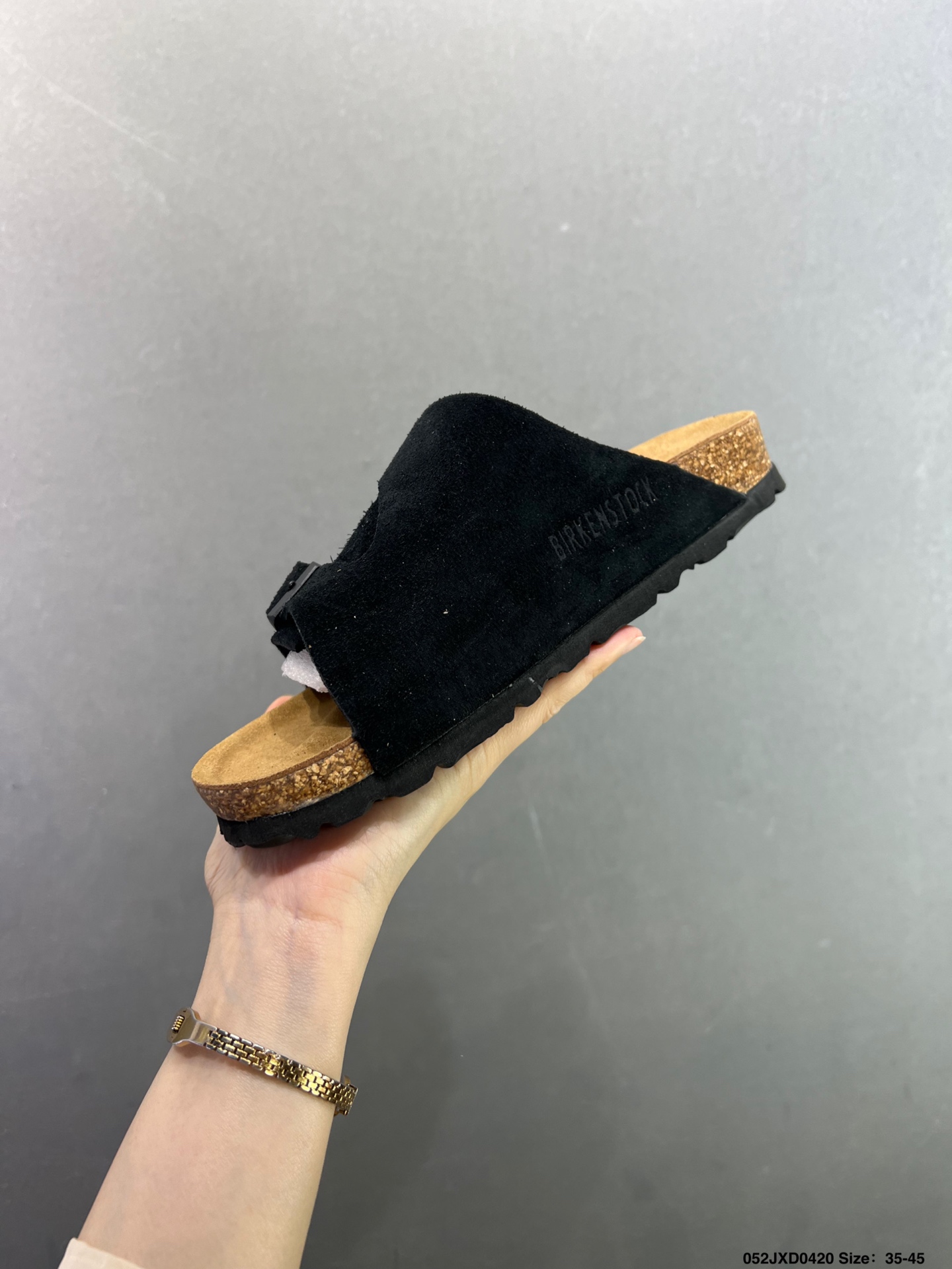 博肯Birkenstock London Suede Leather 伦敦系列低帮牛皮绒面革平底复古软木休闲鞋“反绒浅卡其”1010503-High Quatity Cheap Brand wholesale wholesaler seller Clothes Bags handbags Sneakers Top Fashion Clothing Shoes from China Factory Chinese suppliers best Quality Beautiful Price 博肯Birkenstock London Suede Leather 伦敦系列低帮牛皮绒面革平底复古软木休闲鞋“反绒浅卡其”1010503