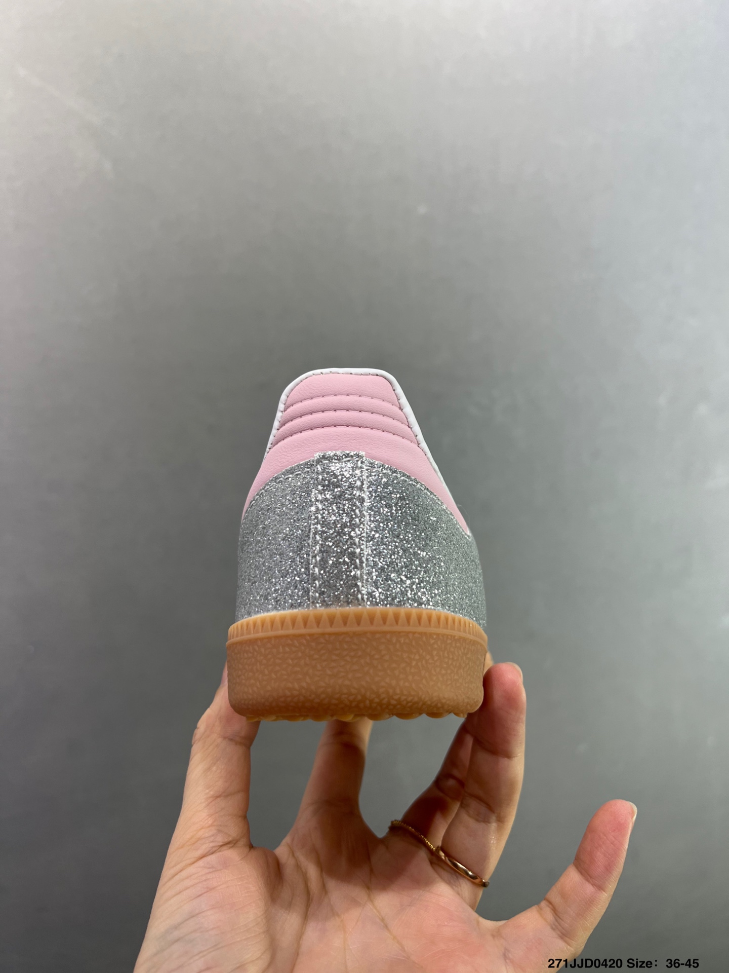 Adidas Originals Samba 阿迪达斯 桑巴舞系列绅士德训足球风百搭低帮休闲运动板鞋 JR0891