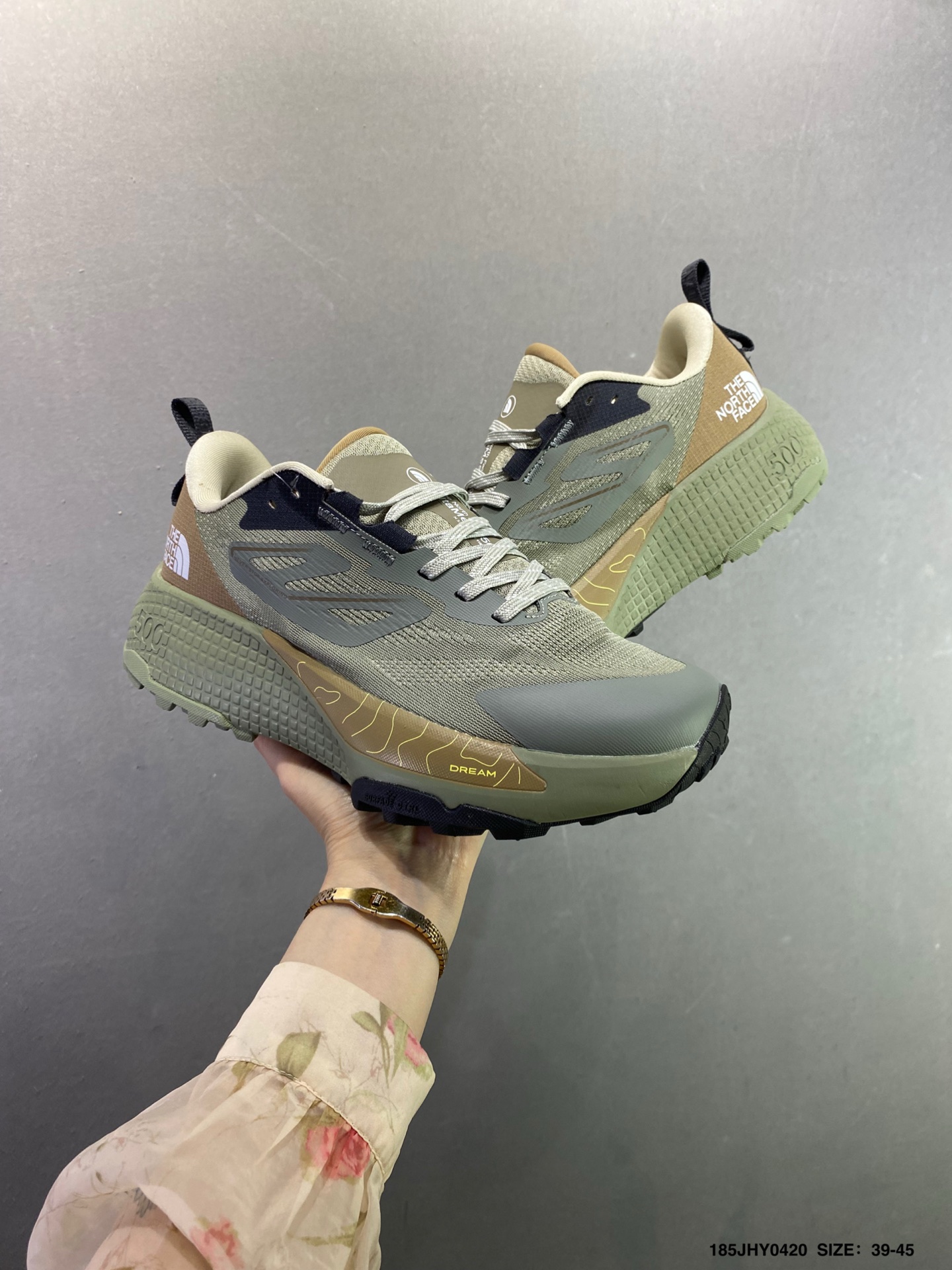 北面THE NORTH FACE Altamesa 圆头系带 减震 耐磨 低帮 徒步鞋 NF0A8A9R-812-High Quatity Cheap Brand wholesale wholesaler seller Clothes Bags handbags Sneakers Top Fashion Clothing Shoes from China Factory Chinese suppliers best Quality Beautiful Price 北面THE NORTH FACE Altamesa 圆头系带 减震 耐磨 低帮 徒步鞋 NF0A8A9R-812