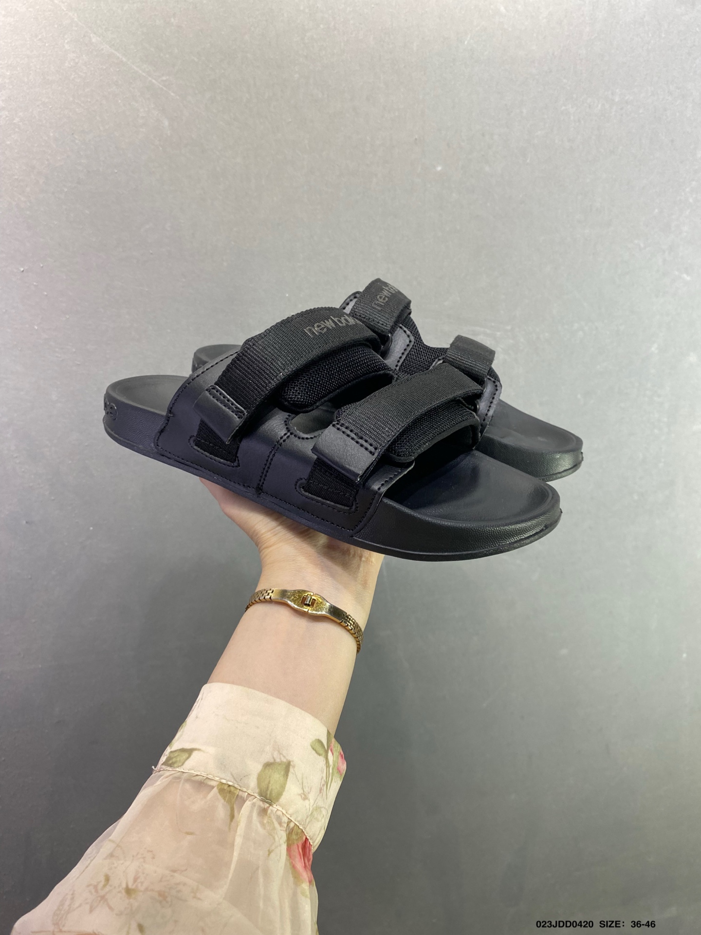 新百伦 New balance NB SWAUTSB 1 夏季单品 超软云朵气垫拖鞋-High Quatity Cheap Brand wholesale wholesaler seller Clothes Bags handbags Sneakers Top Fashion Clothing Shoes from China Factory Chinese suppliers best Quality Beautiful Price 新百伦 New balance NB SWAUTSB 1 夏季单品 超软云朵气垫拖鞋