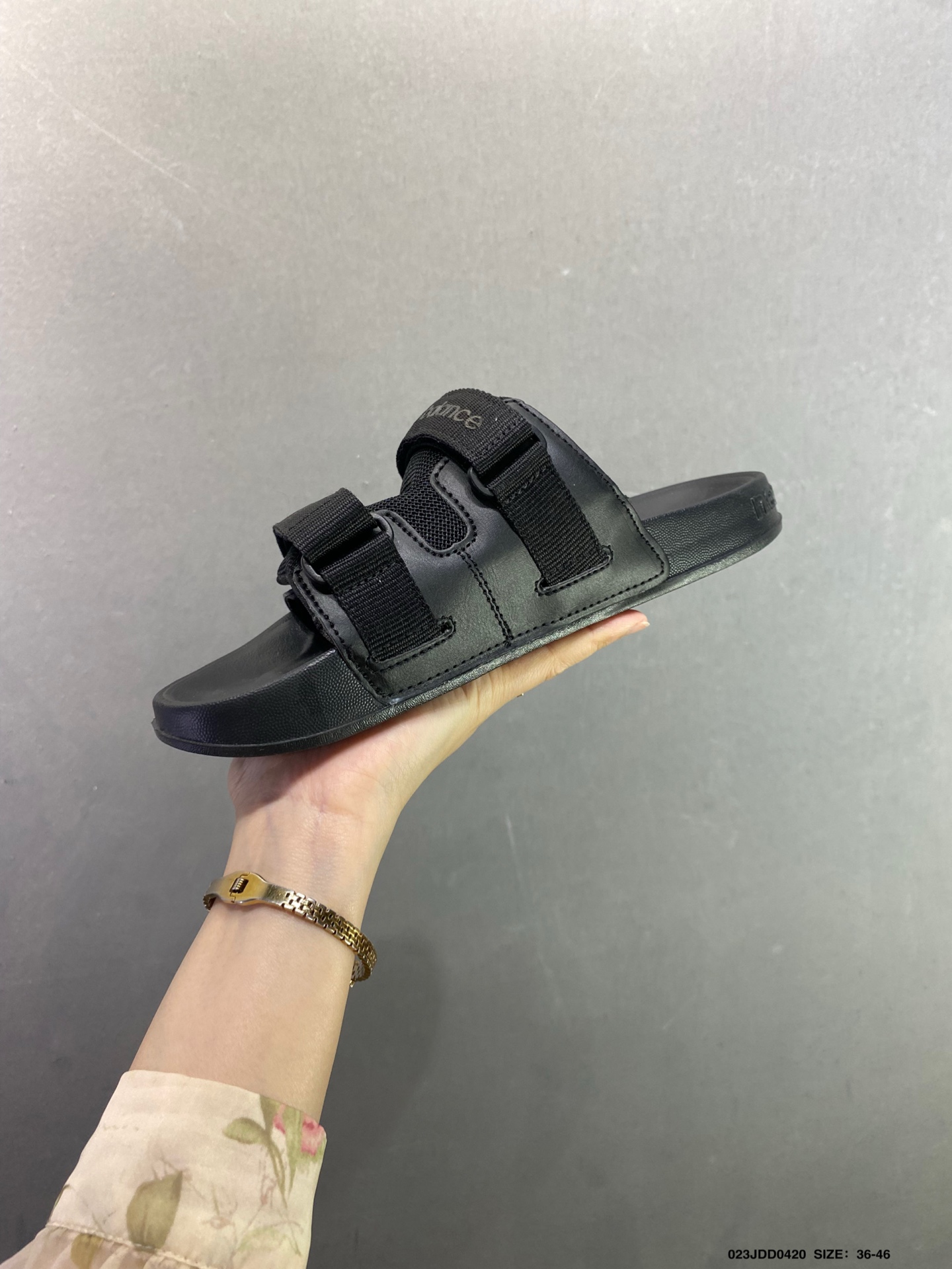 新百伦 New balance NB SWAUTSB 1 夏季单品 超软云朵气垫拖鞋-High Quatity Cheap Brand wholesale wholesaler seller Clothes Bags handbags Sneakers Top Fashion Clothing Shoes from China Factory Chinese suppliers best Quality Beautiful Price 新百伦 New balance NB SWAUTSB 1 夏季单品 超软云朵气垫拖鞋