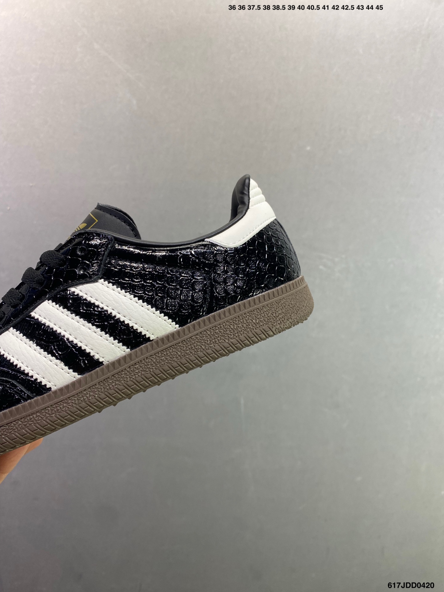 adidas SAMBA 德训鞋 超高清洁度 细节完美 舒适百搭 低帮休闲板鞋 男女同款 KJ6590-High Quatity Cheap Brand wholesale wholesaler seller Clothes Bags handbags Sneakers Top Fashion Clothing Shoes from China Factory Chinese suppliers best Quality Beautiful Price adidas SAMBA 德训鞋 超高清洁度 细节完美 舒适百搭 低帮休闲板鞋 男女同款 KJ6590