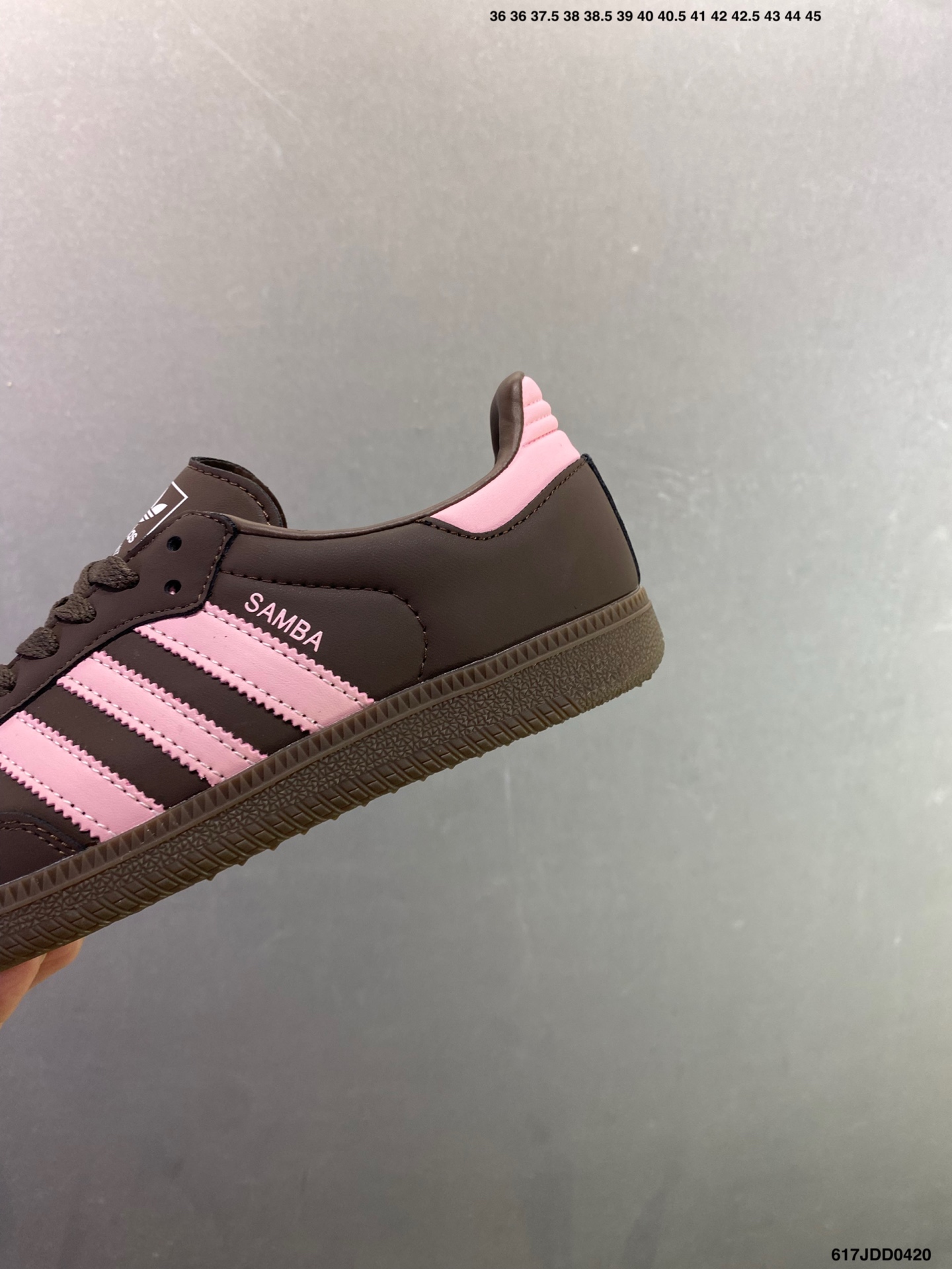 adidas SAMBA 德训鞋 超高清洁度 细节完美 舒适百搭 低帮休闲板鞋 男女同款 KJ6590-High Quatity Cheap Brand wholesale wholesaler seller Clothes Bags handbags Sneakers Top Fashion Clothing Shoes from China Factory Chinese suppliers best Quality Beautiful Price adidas SAMBA 德训鞋 超高清洁度 细节完美 舒适百搭 低帮休闲板鞋 男女同款 KJ6590