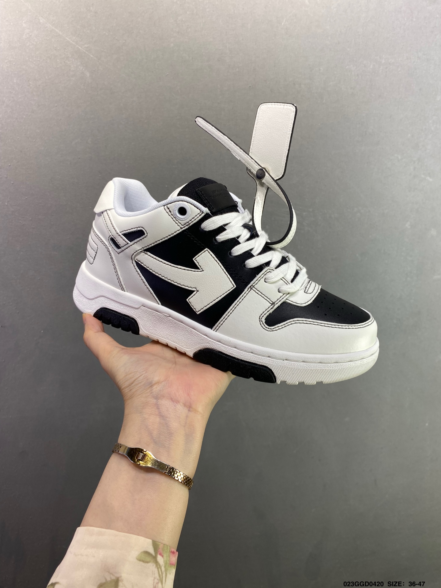 OFF-WHITE 新款圆头系带低帮运动小白鞋跑步鞋多色拼色运动休闲鞋-High Quatity Cheap Brand wholesale wholesaler seller Clothes Bags handbags Sneakers Top Fashion Clothing Shoes from China Factory Chinese suppliers best Quality Beautiful Price OFF-WHITE 新款圆头系带低帮运动小白鞋跑步鞋多色拼色运动休闲鞋