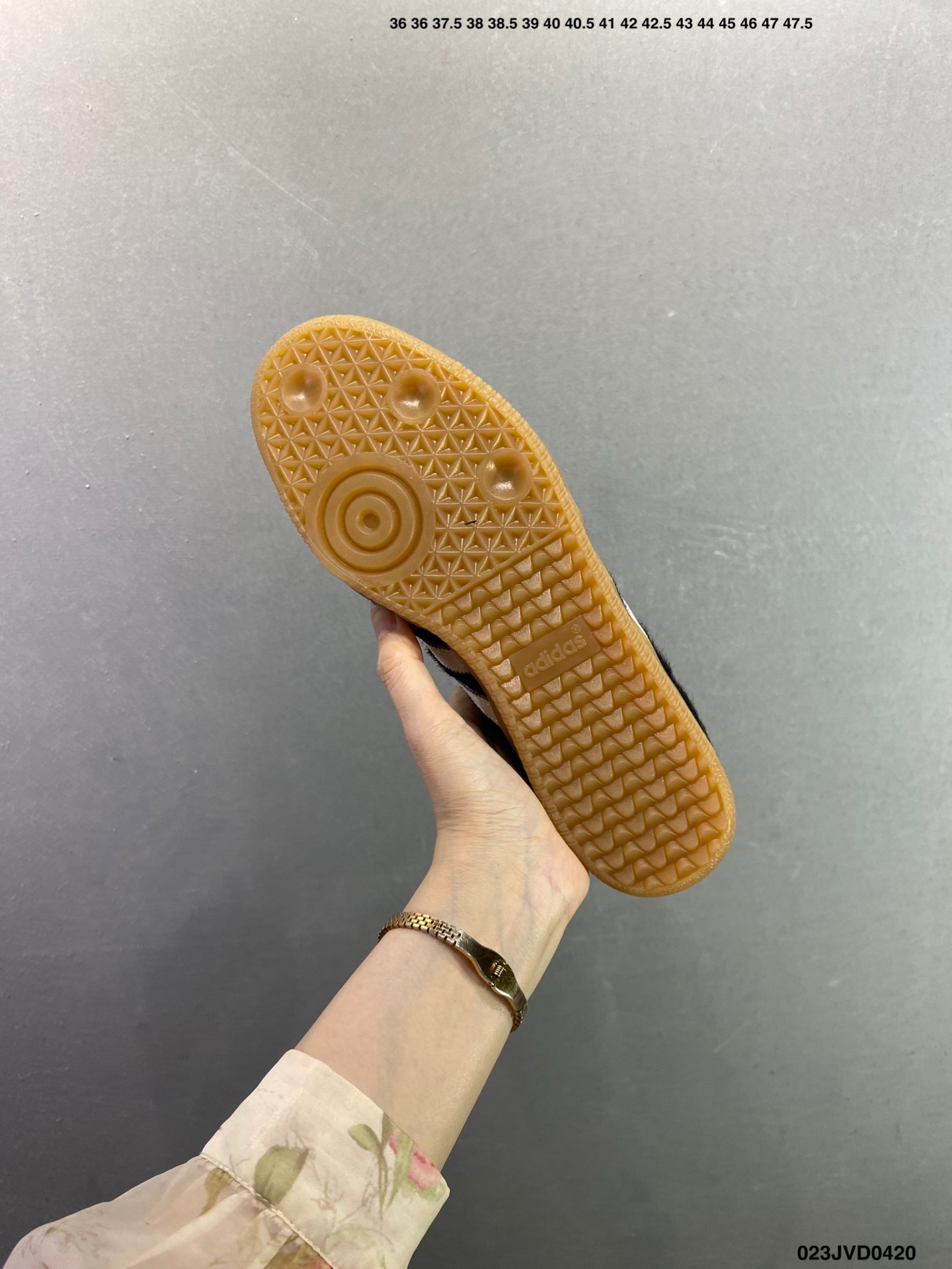 阿迪达斯 德训鞋 经典复古低帮休闲运动慢跑鞋Wales Bonner x adidas 2024 全新秋冬系列联名鞋款 经典运动板鞋 IE0580-High Quatity Cheap Brand wholesale wholesaler seller Clothes Bags handbags Sneakers Top Fashion Clothing Shoes from China Factory Chinese suppliers best Quality Beautiful Price 阿迪达斯 德训鞋 经典复古低帮休闲运动慢跑鞋Wales Bonner x adidas 2024 全新秋冬系列联名鞋款 经典运动板鞋 IE0580