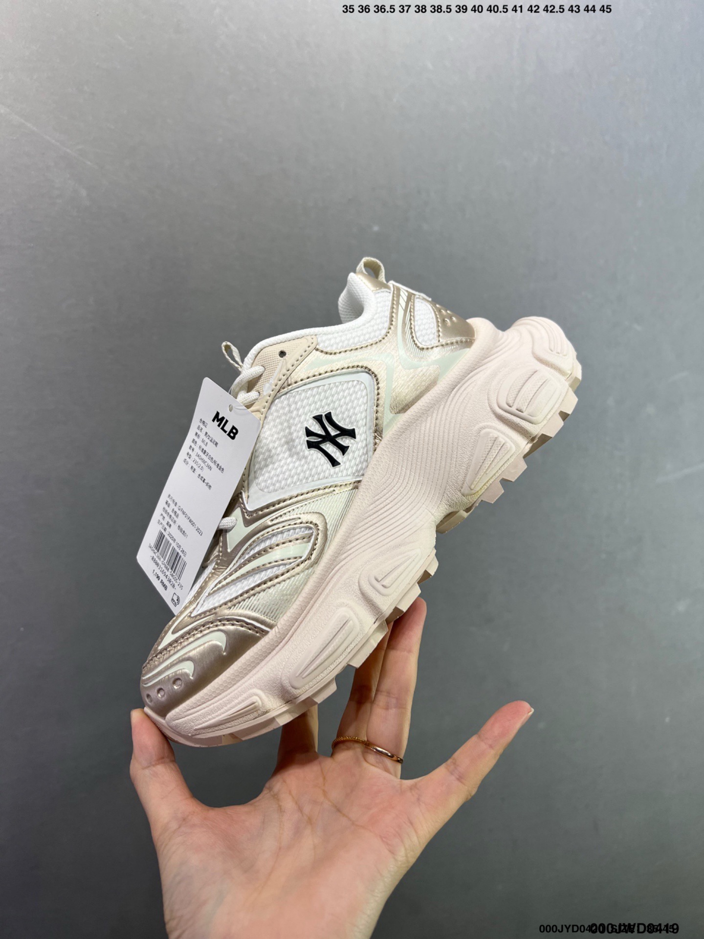 MLB 老爹鞋系列低帮轻量增高厚底百搭休闲运动慢跑鞋 3ASHWC36N-High Quatity Cheap Brand wholesale wholesaler seller Clothes Bags handbags Sneakers Top Fashion Clothing Shoes from China Factory Chinese suppliers best Quality Beautiful Price MLB 老爹鞋系列低帮轻量增高厚底百搭休闲运动慢跑鞋 3ASHWC36N