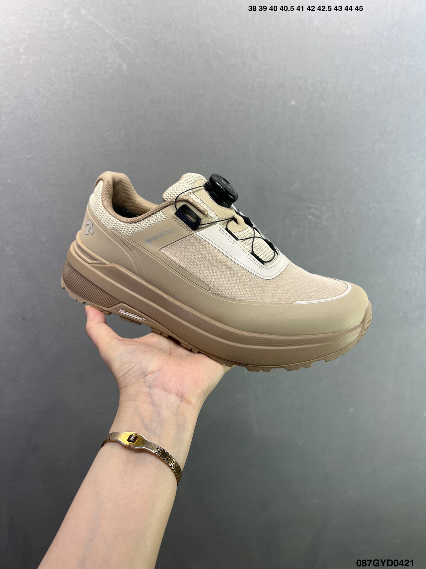 310 迪桑特DESCENTE EDGE COURT RETRO 复古轻质 耐磨低帮 生活休闲鞋 SP383LSN82