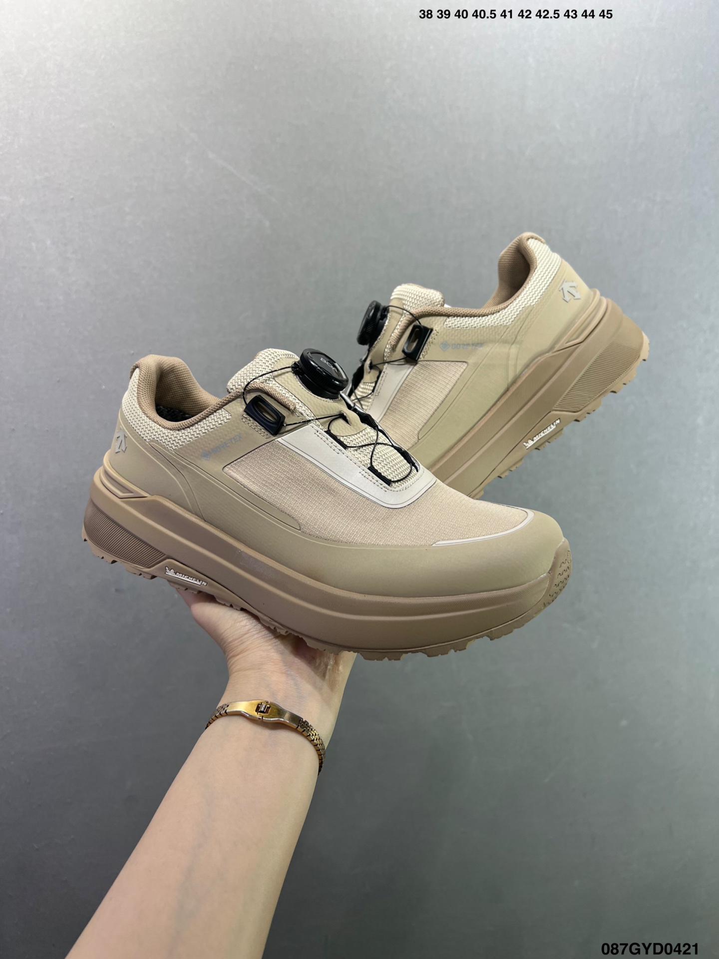 310 迪桑特DESCENTE EDGE COURT RETRO 复古轻质 耐磨低帮 生活休闲鞋 SP383LSN82