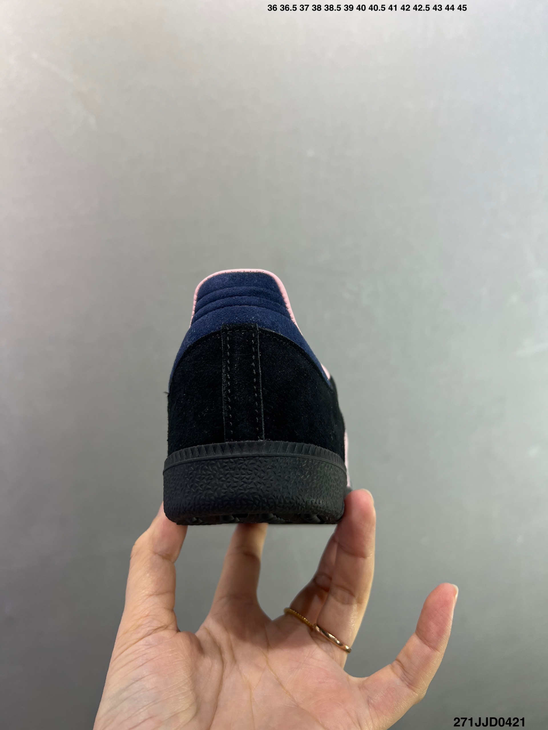 150 Adidas Originals Samba 阿迪达斯 桑巴舞系列绅士德训足球风百搭低帮休闲运动板鞋 JR0891
