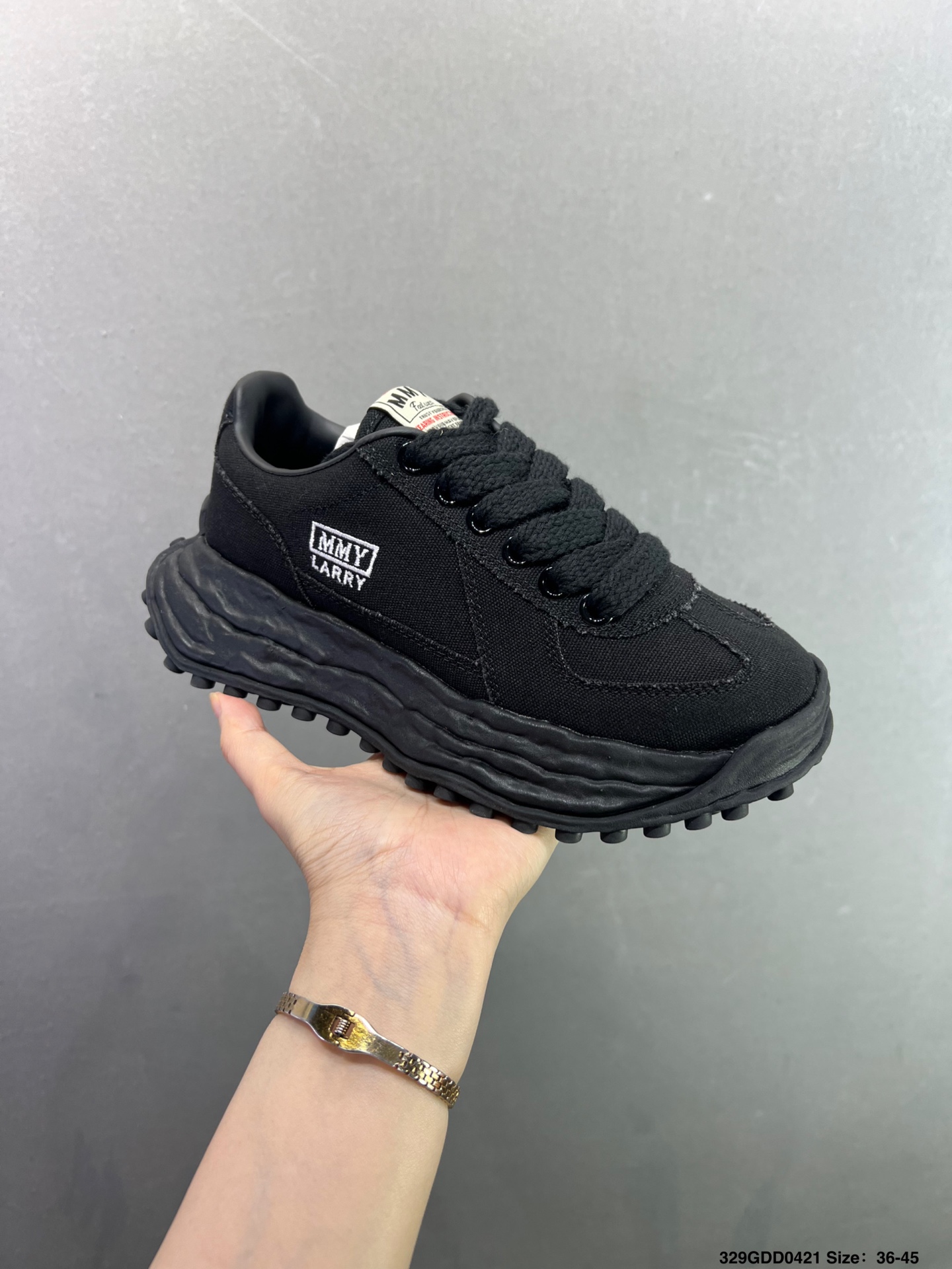 250 复古溶解风 日本概念时装设计师三原康裕品牌MMY/Maison MIHARA YASUHIRO Original Sole Canvas Low 变形溶解雪糕底低帮帆布拼接面料-Chinese UA Cheap High Quatity Brand Clothes Bags handbags Sneakers wholesale wholesaler seller from China Factory suppliers Fashion Clothing Shoes best Quality Beautiful Price 250 复古溶解风 日本概念时装设计师三原康裕品牌MMY/Maison MIHARA YASUHIRO Original Sole Canvas Low 变形溶解雪糕底低帮帆布拼接面料