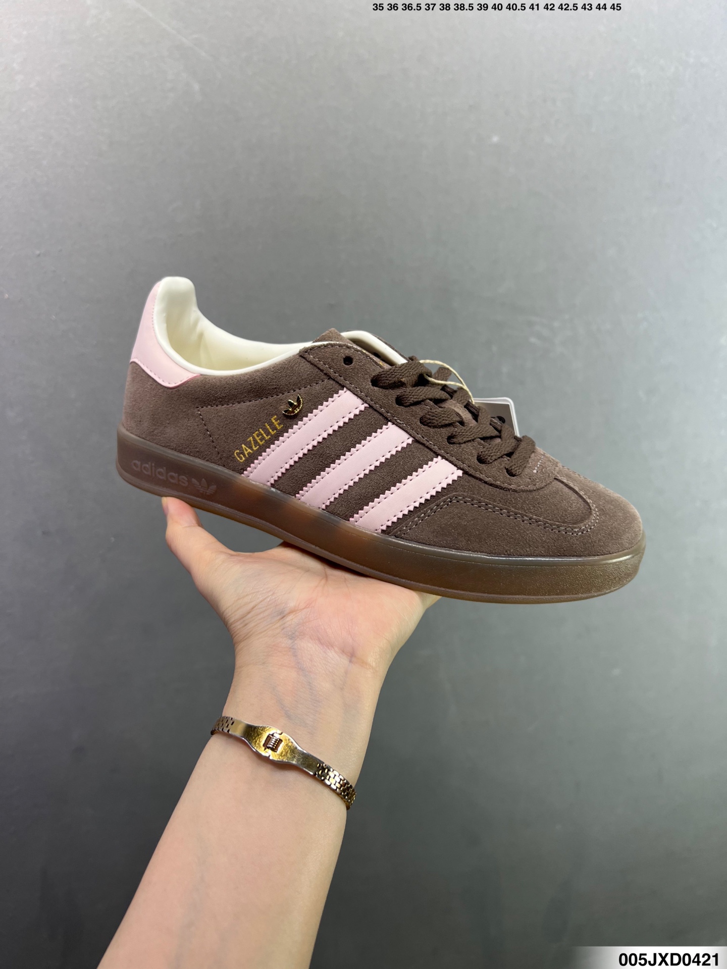 180 阿迪达斯Adidas Originals Gazelle Indoor 三叶草复古防滑耐磨低帮板鞋 HQ8717